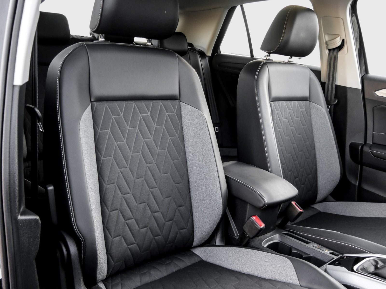 Volkswagen T-Roc GOAL 2.0