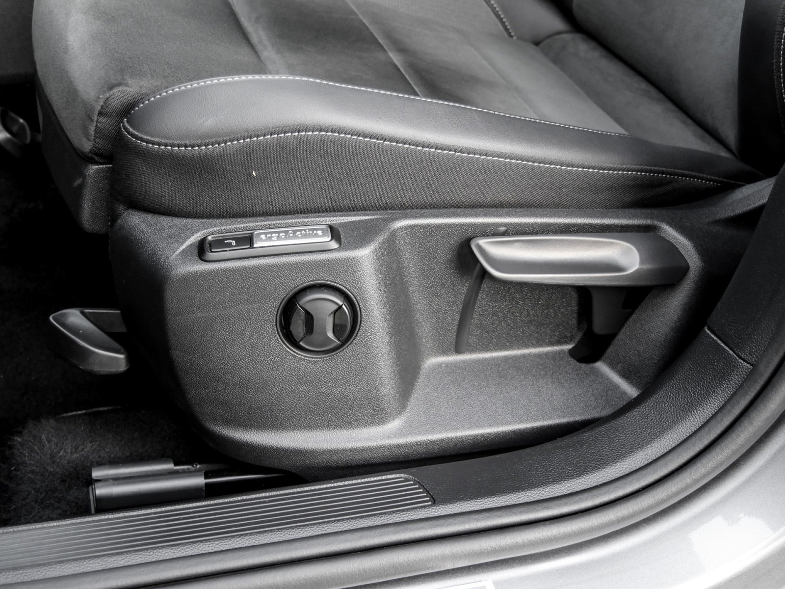 Volkswagen T-Roc R-Line 1.5