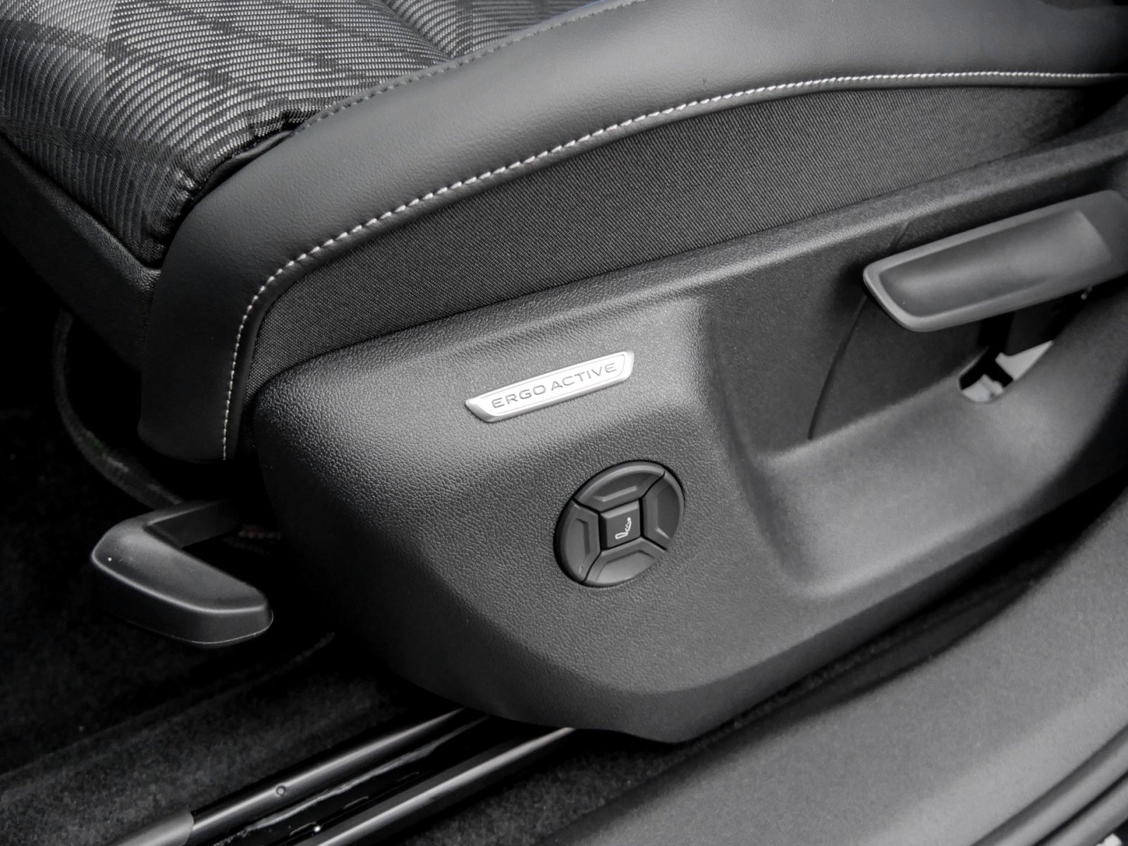 Volkswagen Tayron R-Line eHybrid