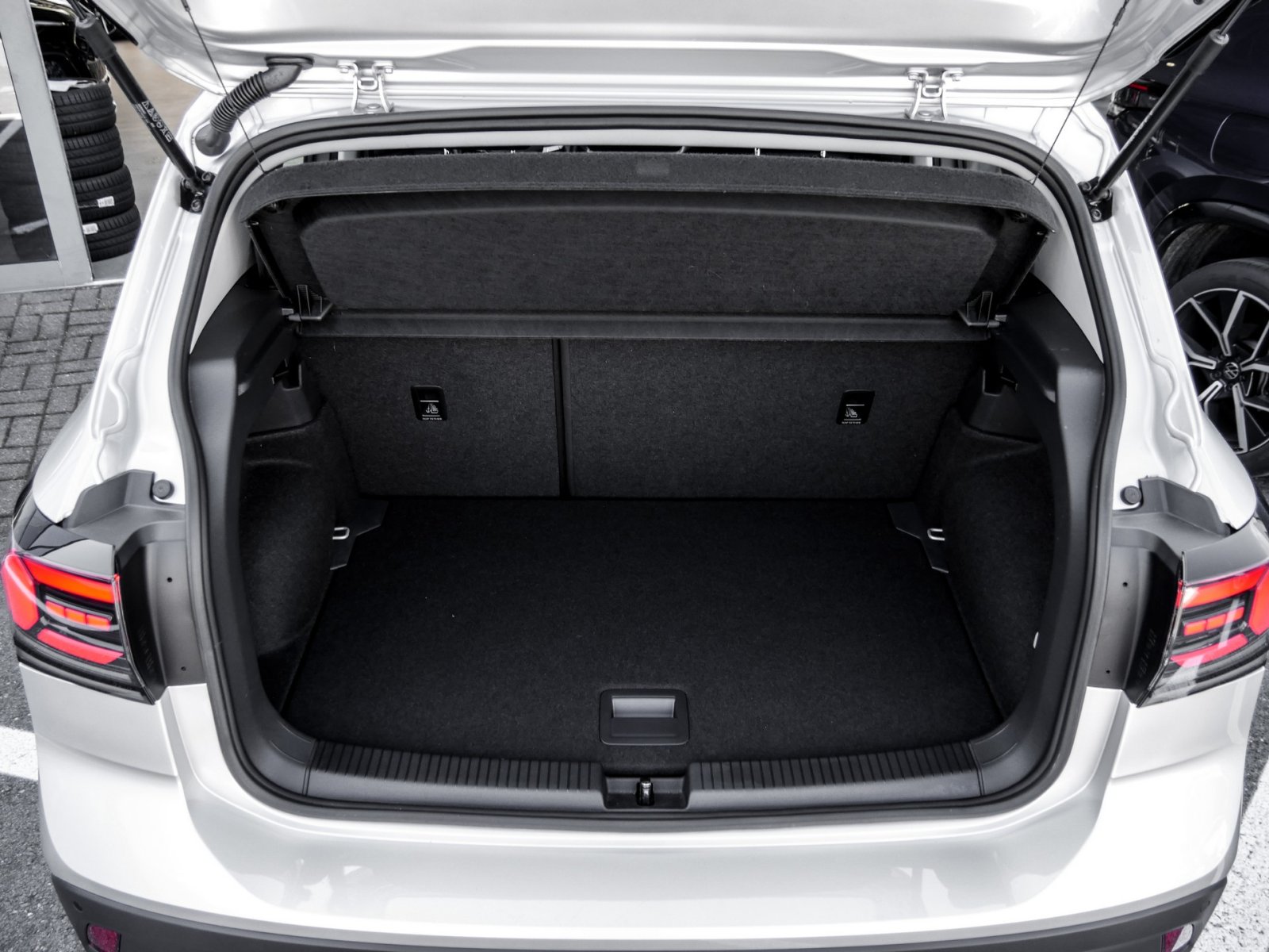 Volkswagen T-Cross Life 1.0
