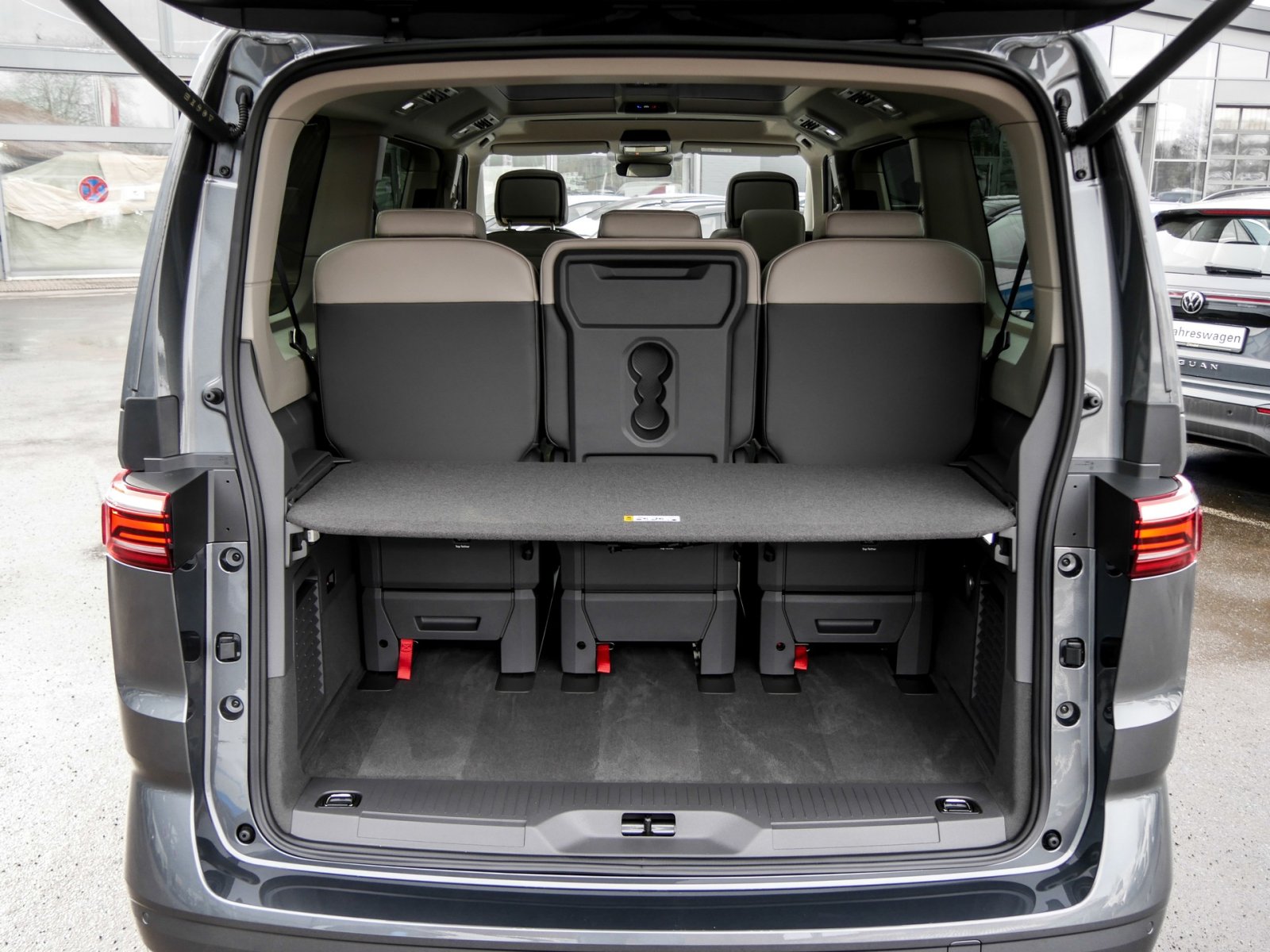 Volkswagen T7 Multivan ENERGY