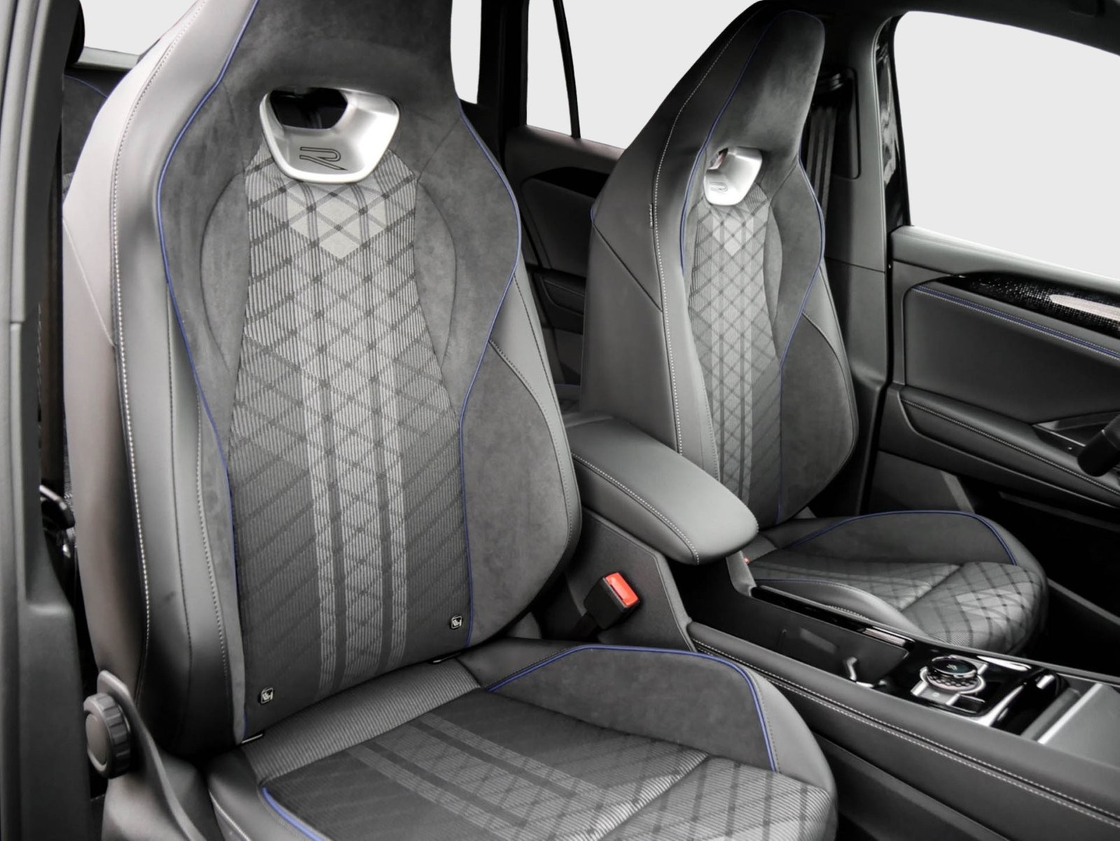 Volkswagen Tiguan R-Line eHybrid