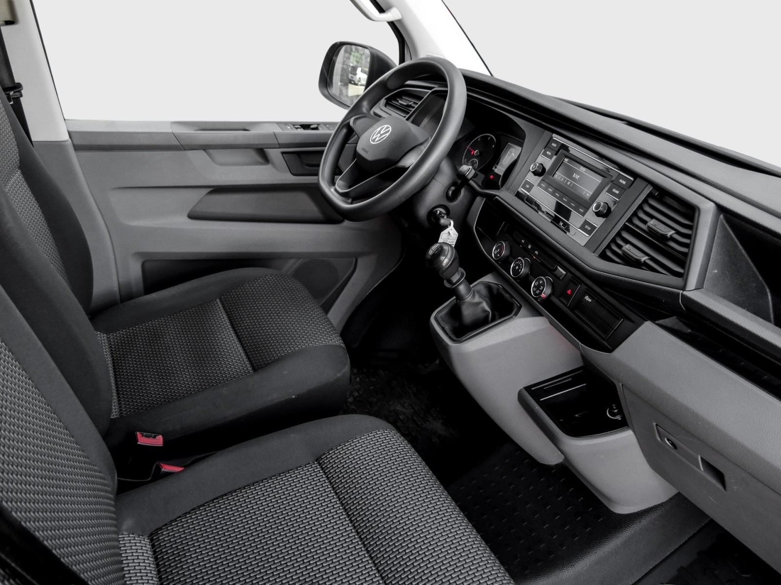 Volkswagen T6 Transporter 6.1