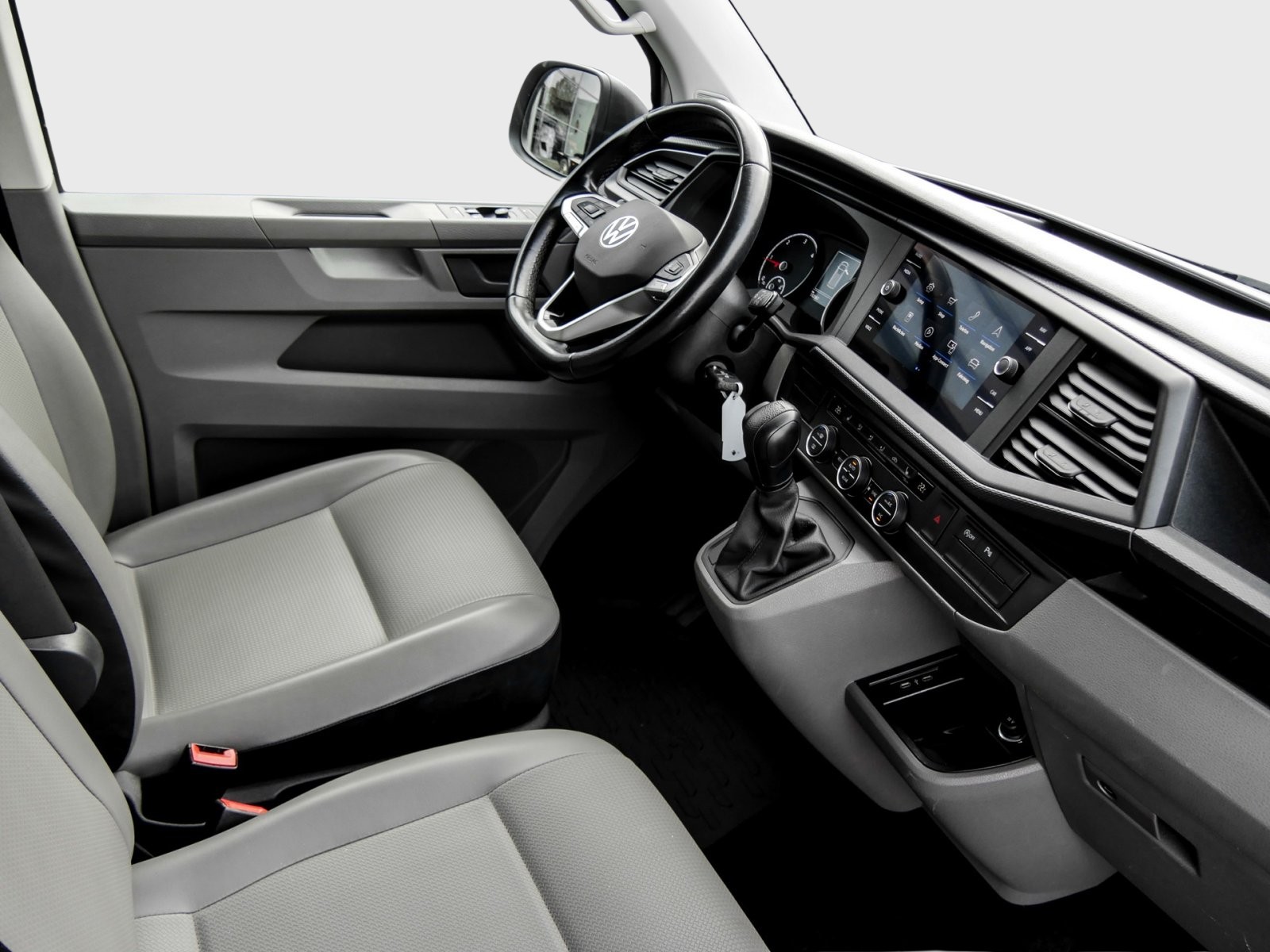 Volkswagen T6 Caravelle 6.1