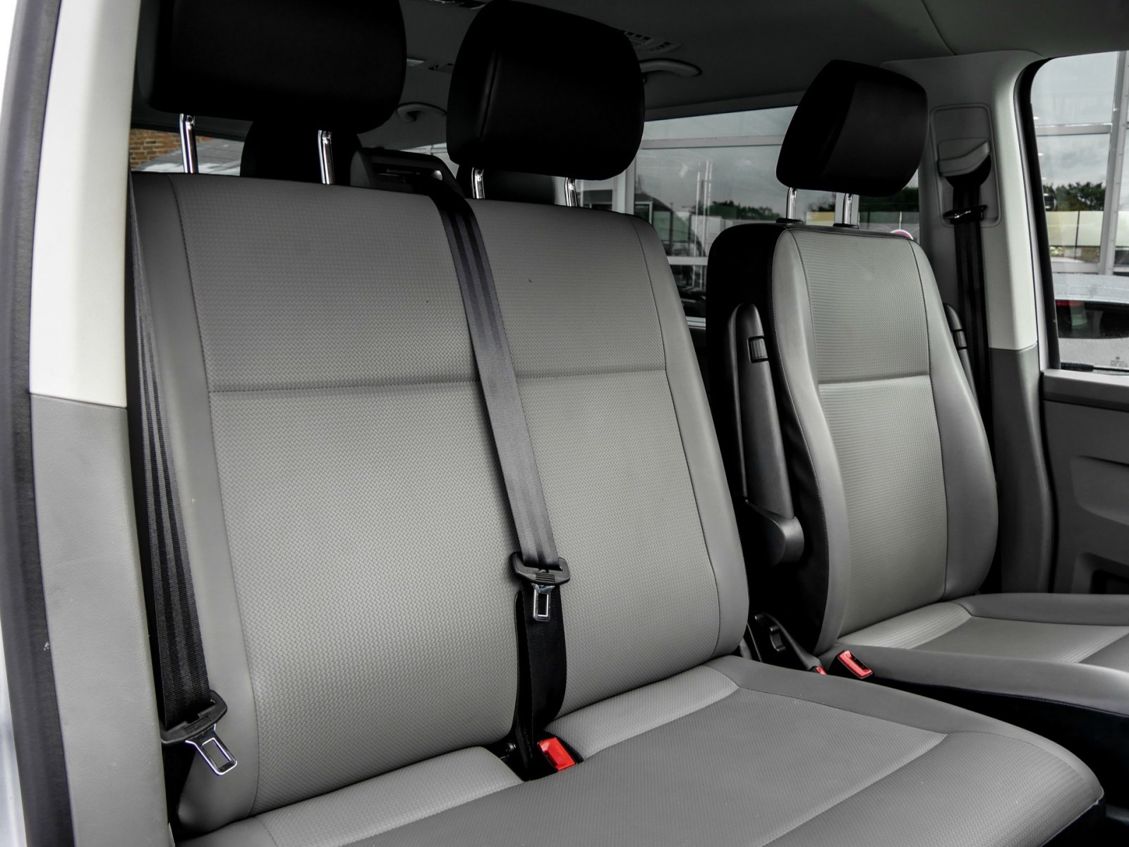 Volkswagen T6 Caravelle 6.1