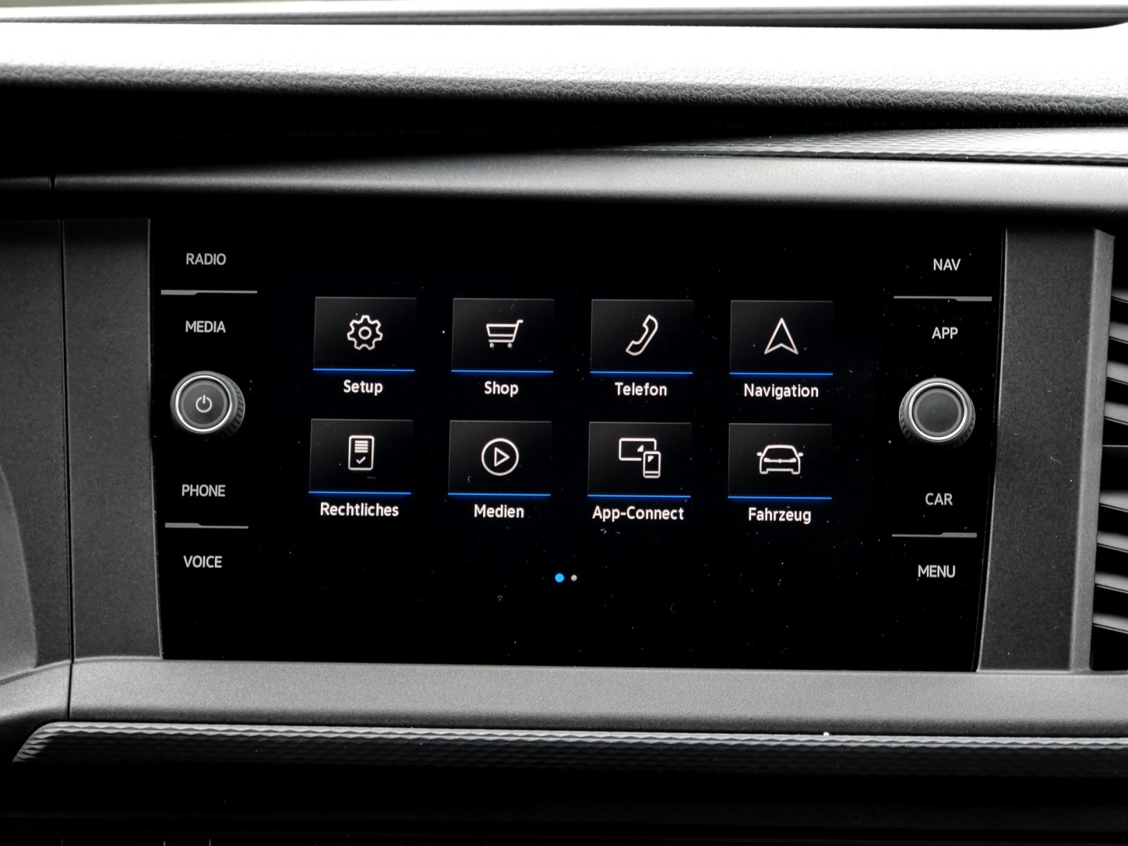 Volkswagen T6 Caravelle 6.1