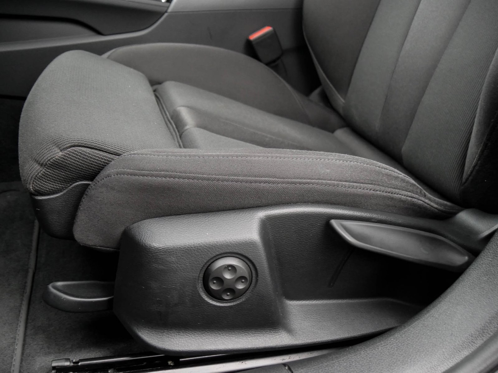 Audi A4 Avant advanced