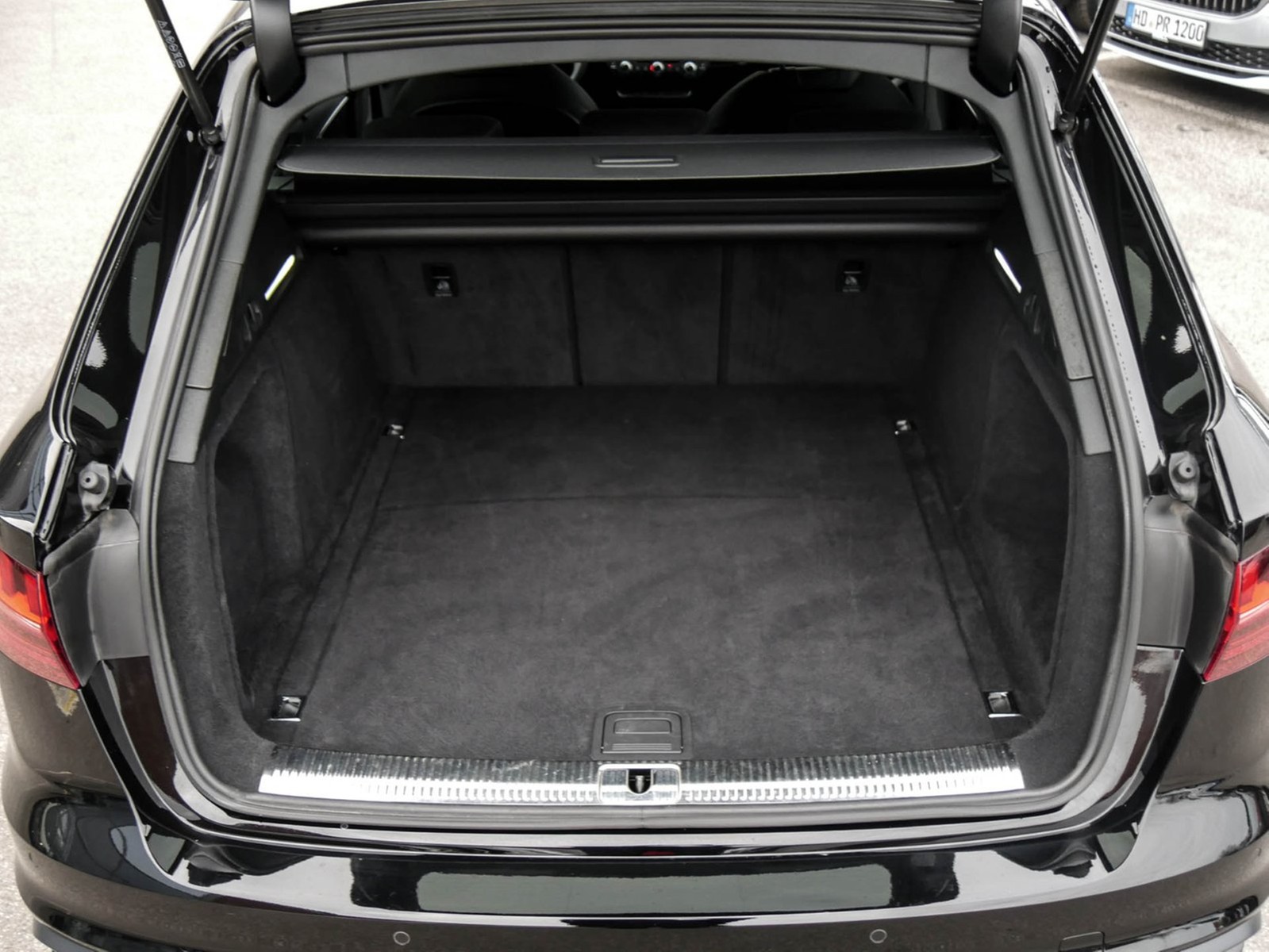 Audi A4 Avant advanced