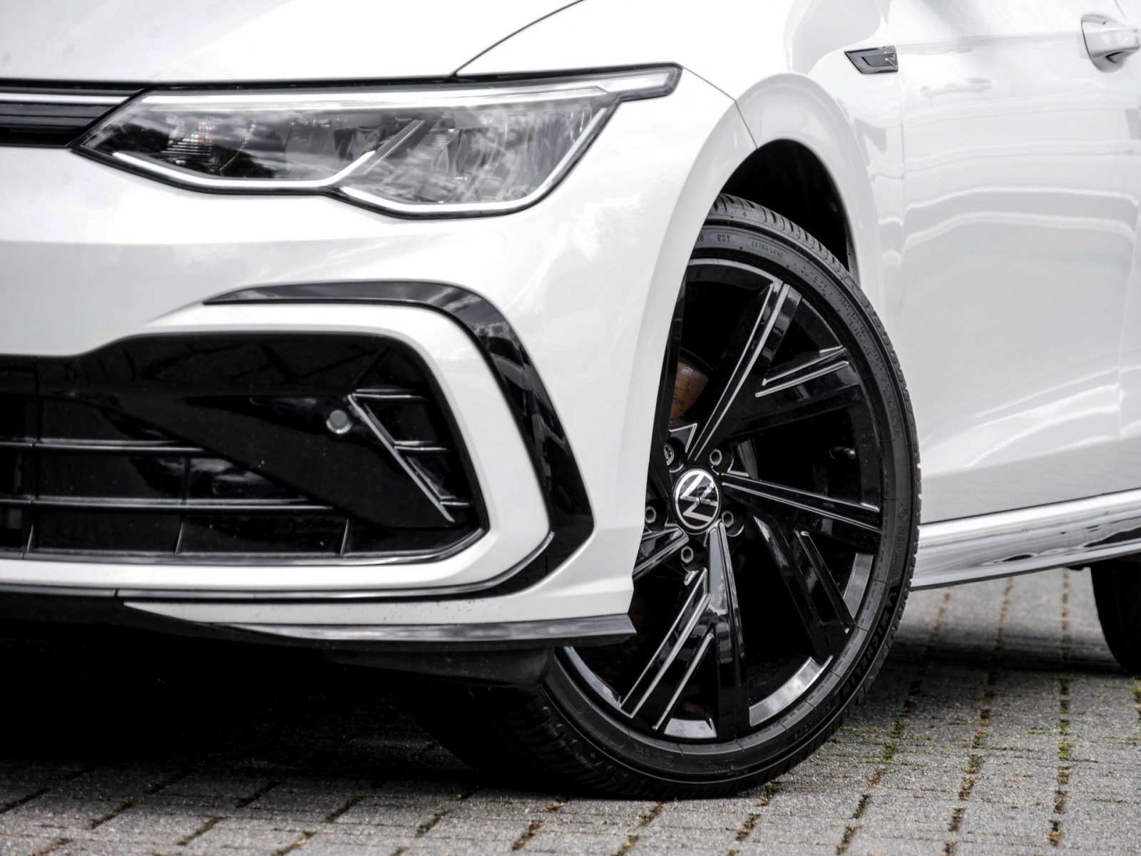 Volkswagen Golf VIII R-Line