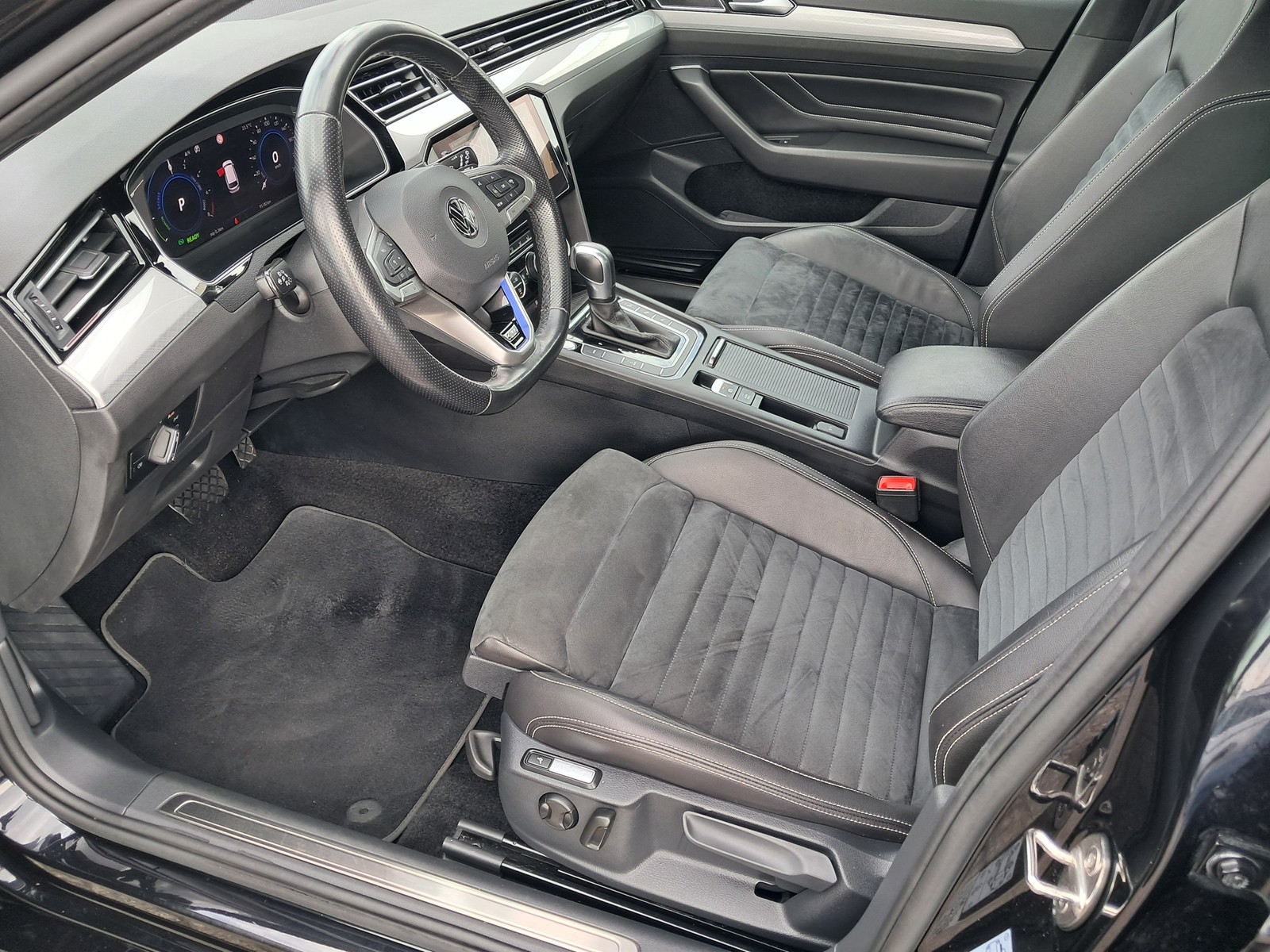 Volkswagen Passat Variant GTE