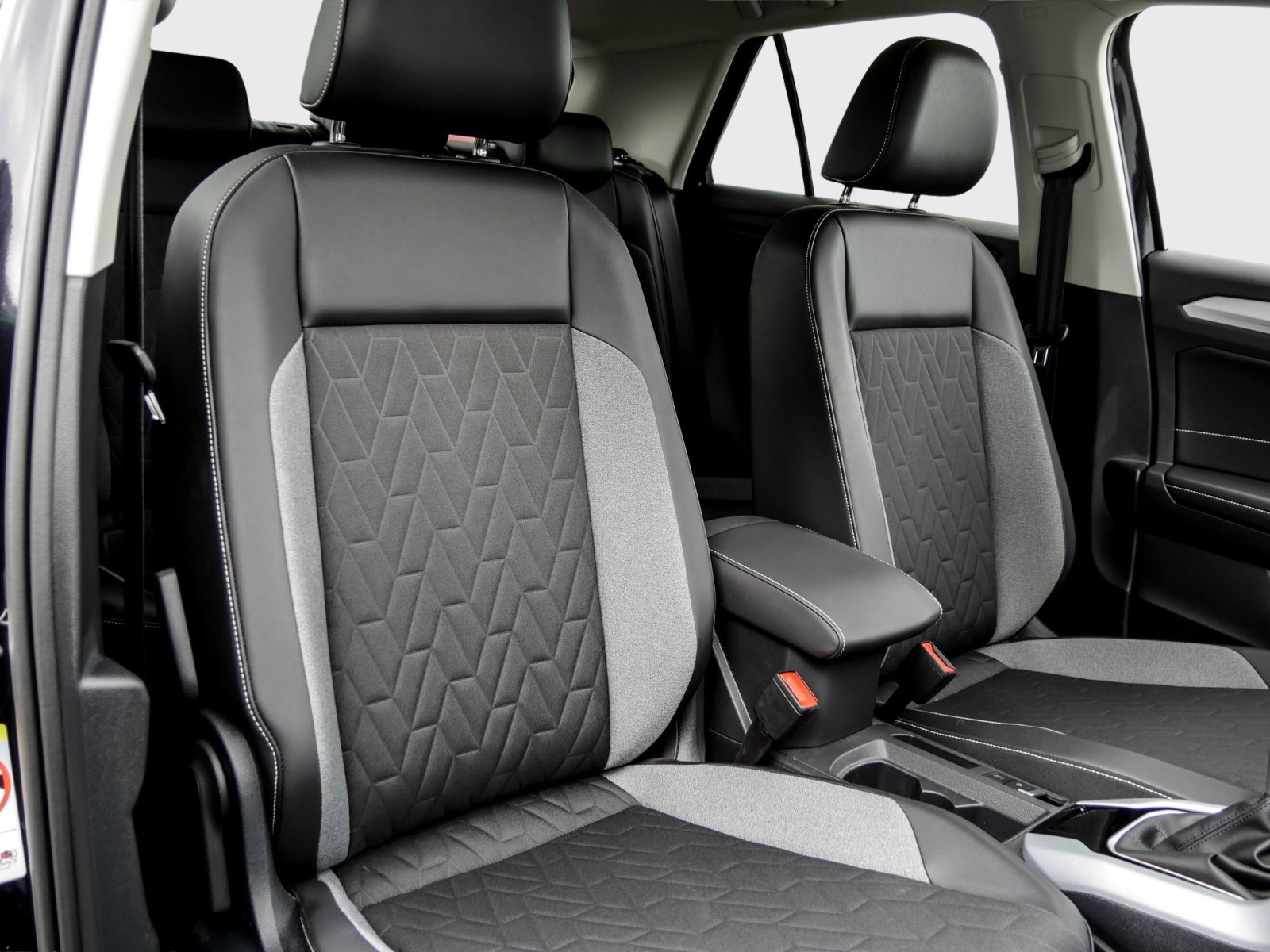 Volkswagen T-Roc GOAL 1.5
