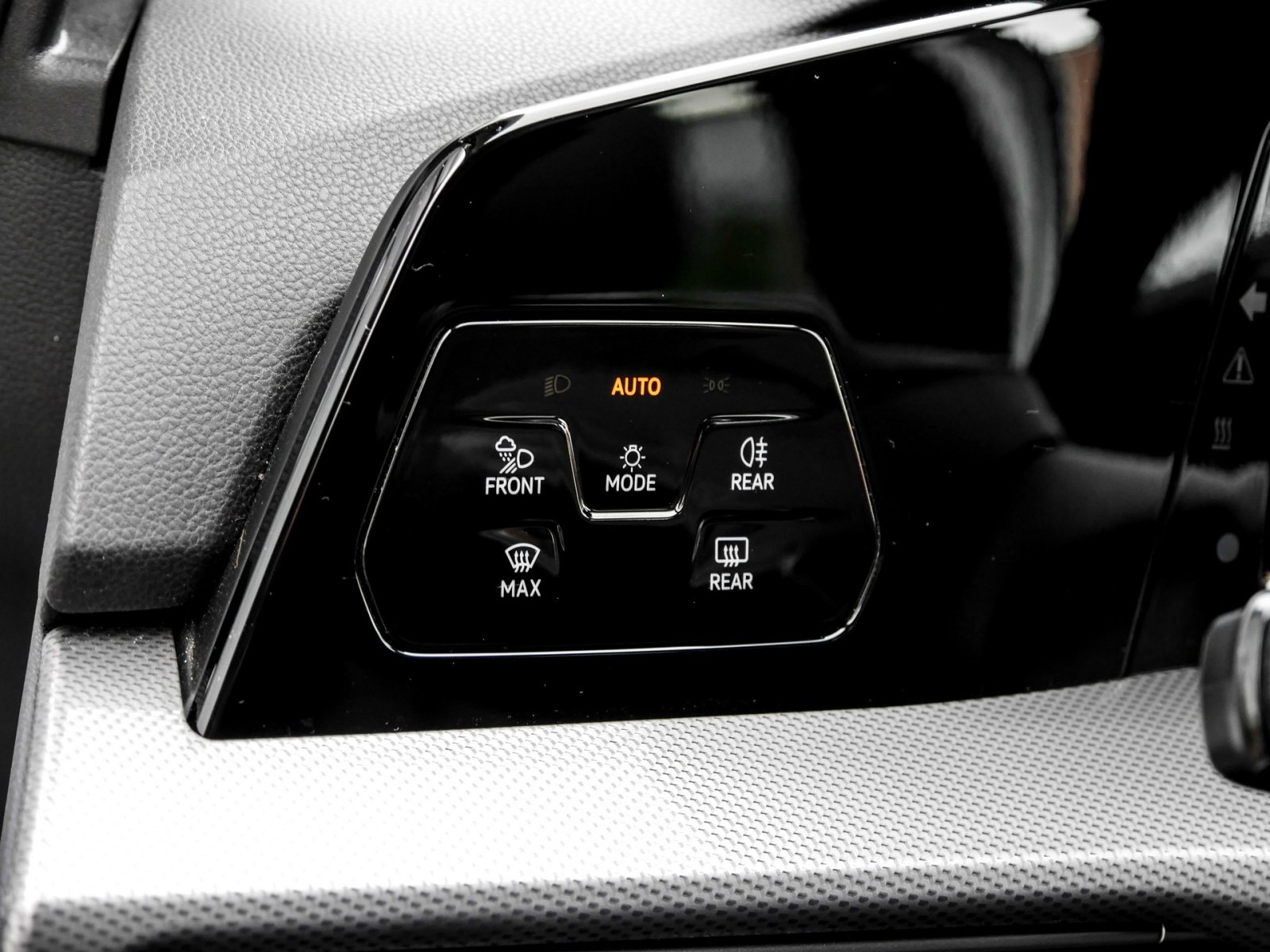 Volkswagen Golf VIII Style