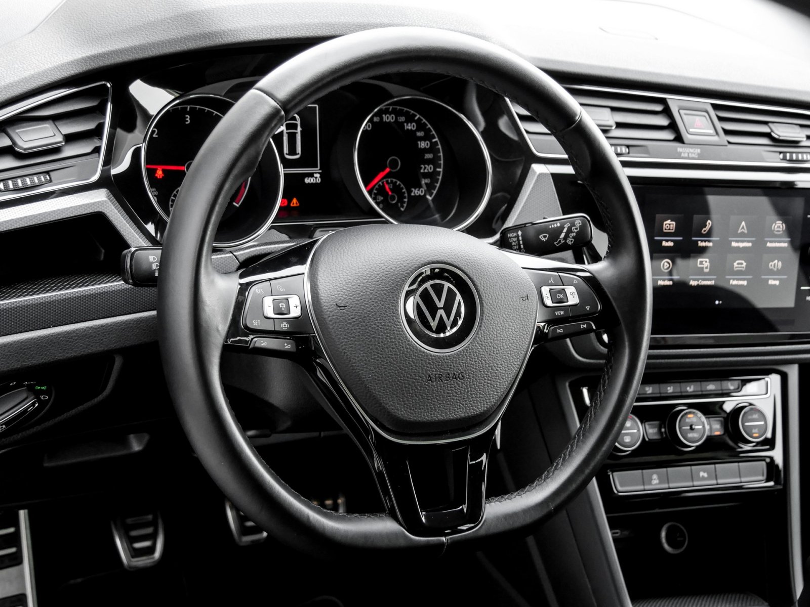Volkswagen Touran ACTIVE 2.0