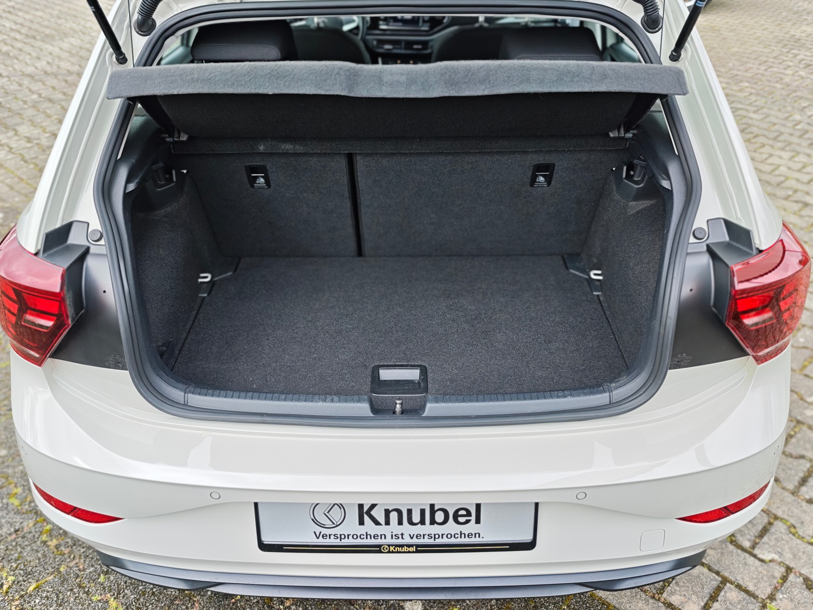 Volkswagen Polo Life 1.0