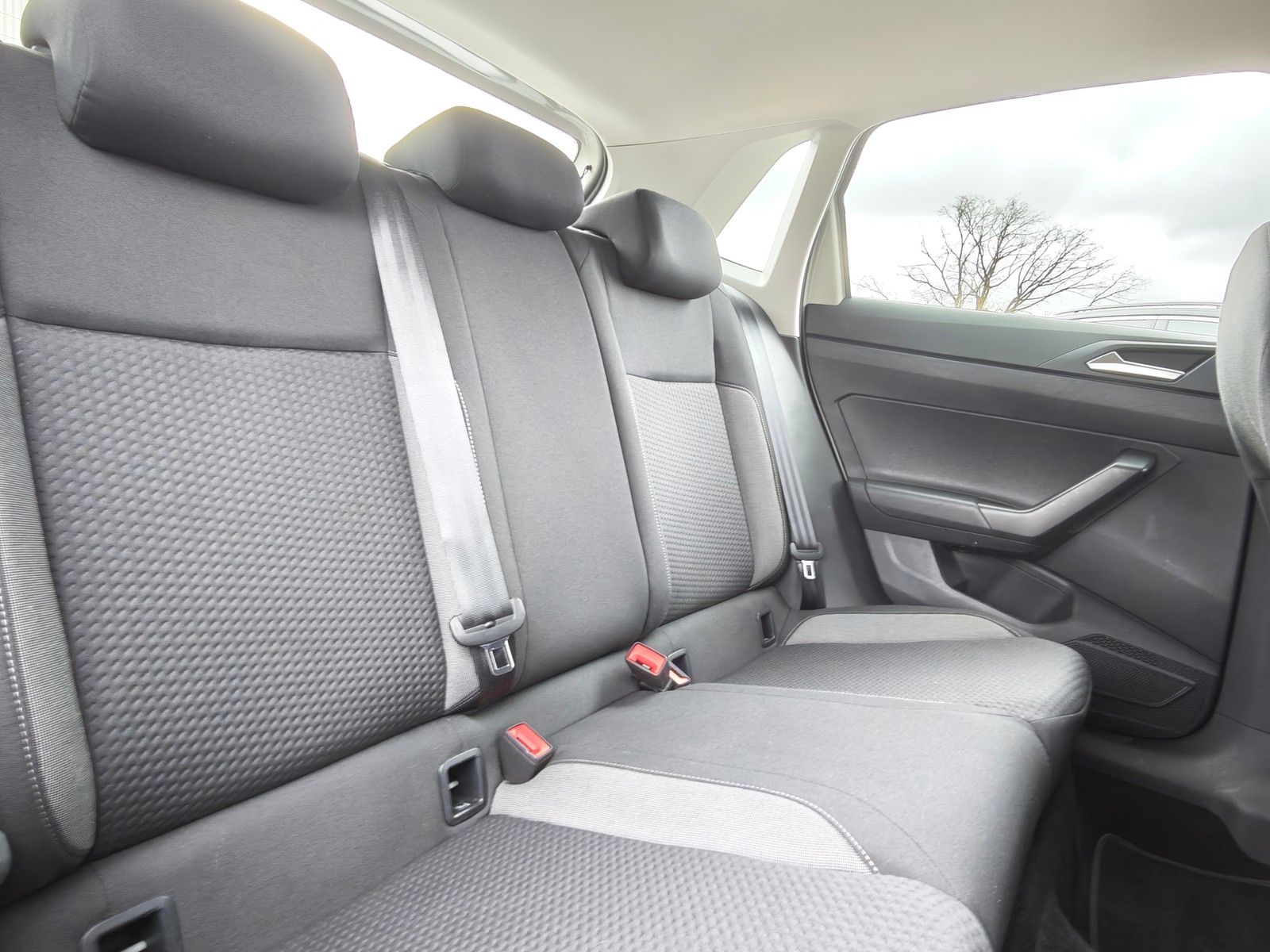 Volkswagen Polo Life 1.0