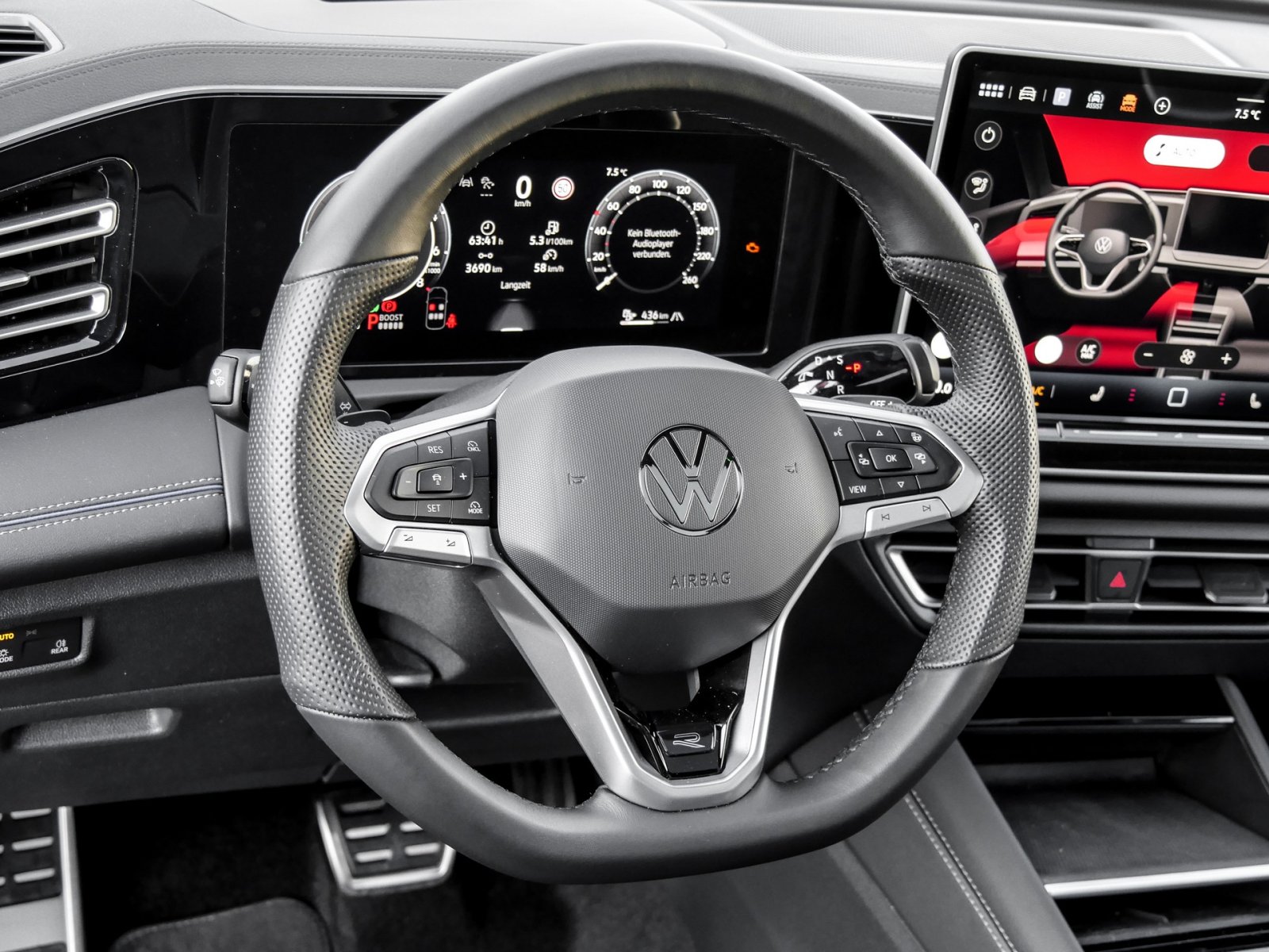 Volkswagen Tiguan R-Line Black