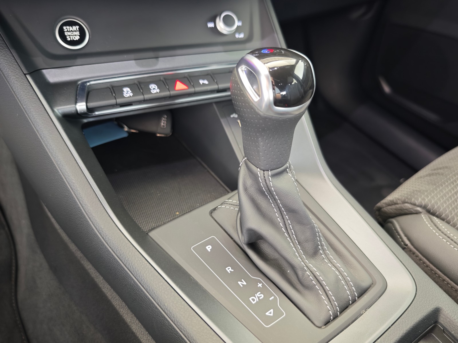 Audi Q3 S line