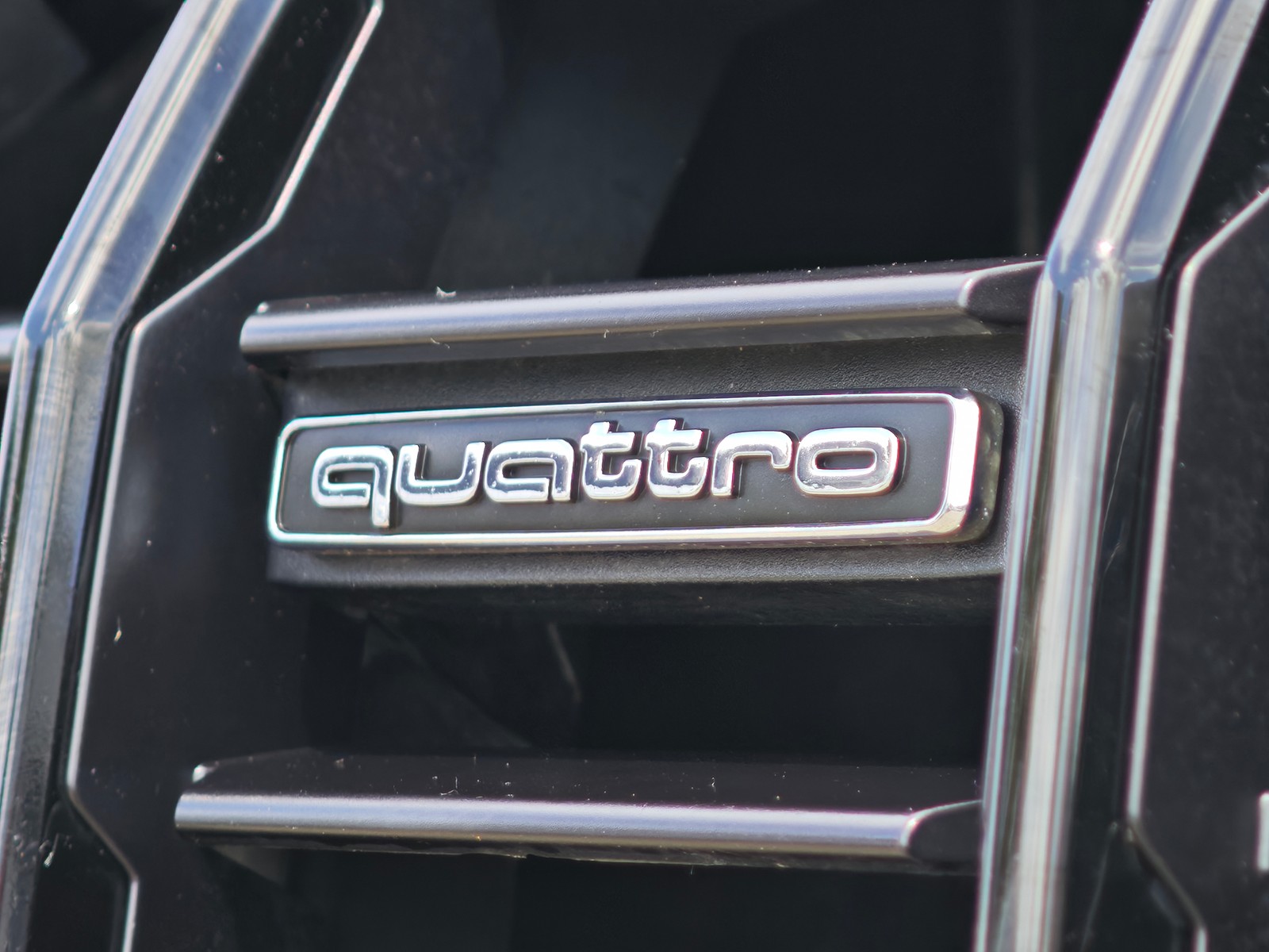 Audi Q3 S line