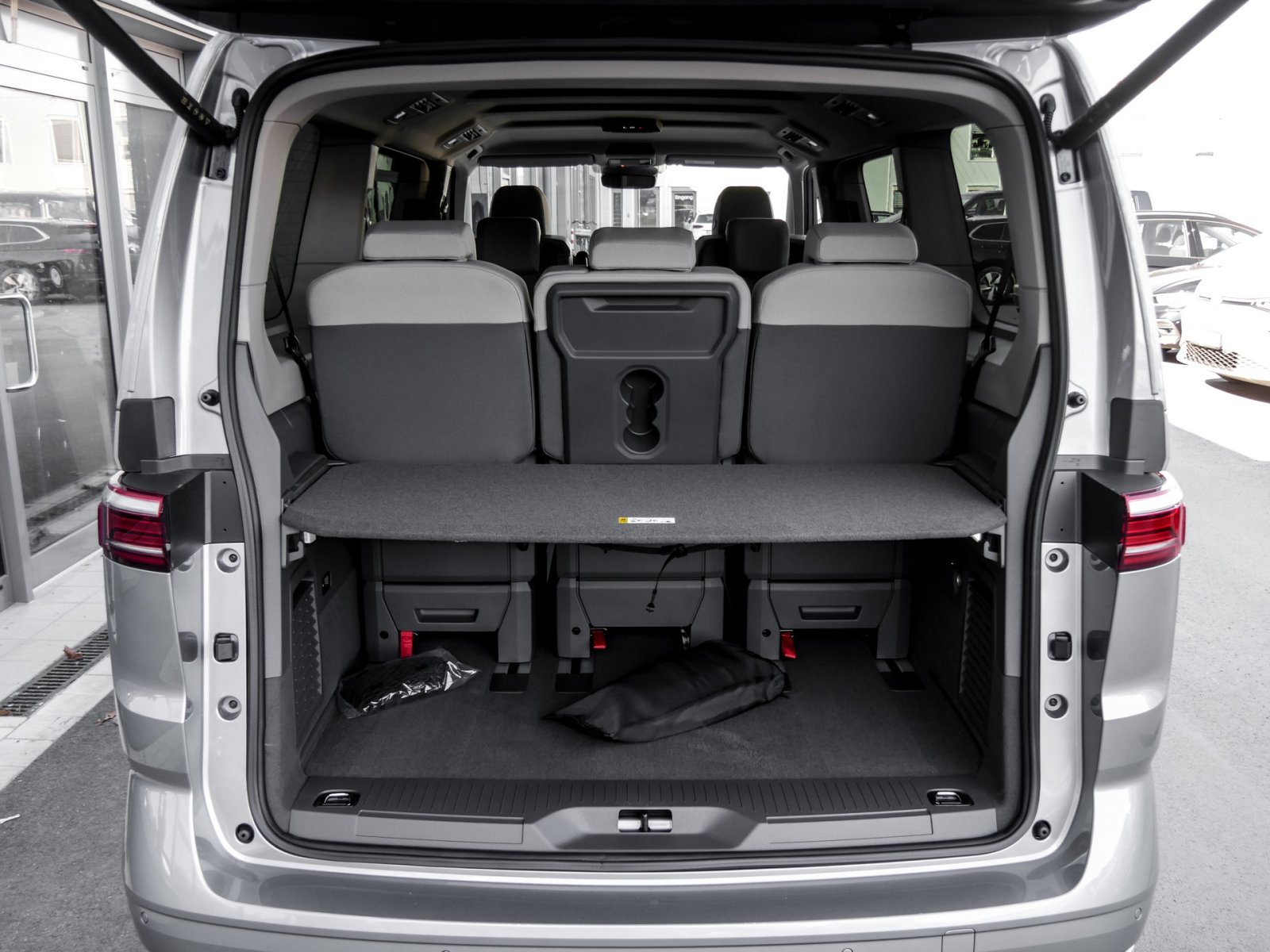 Volkswagen T7 Multivan ENERGY