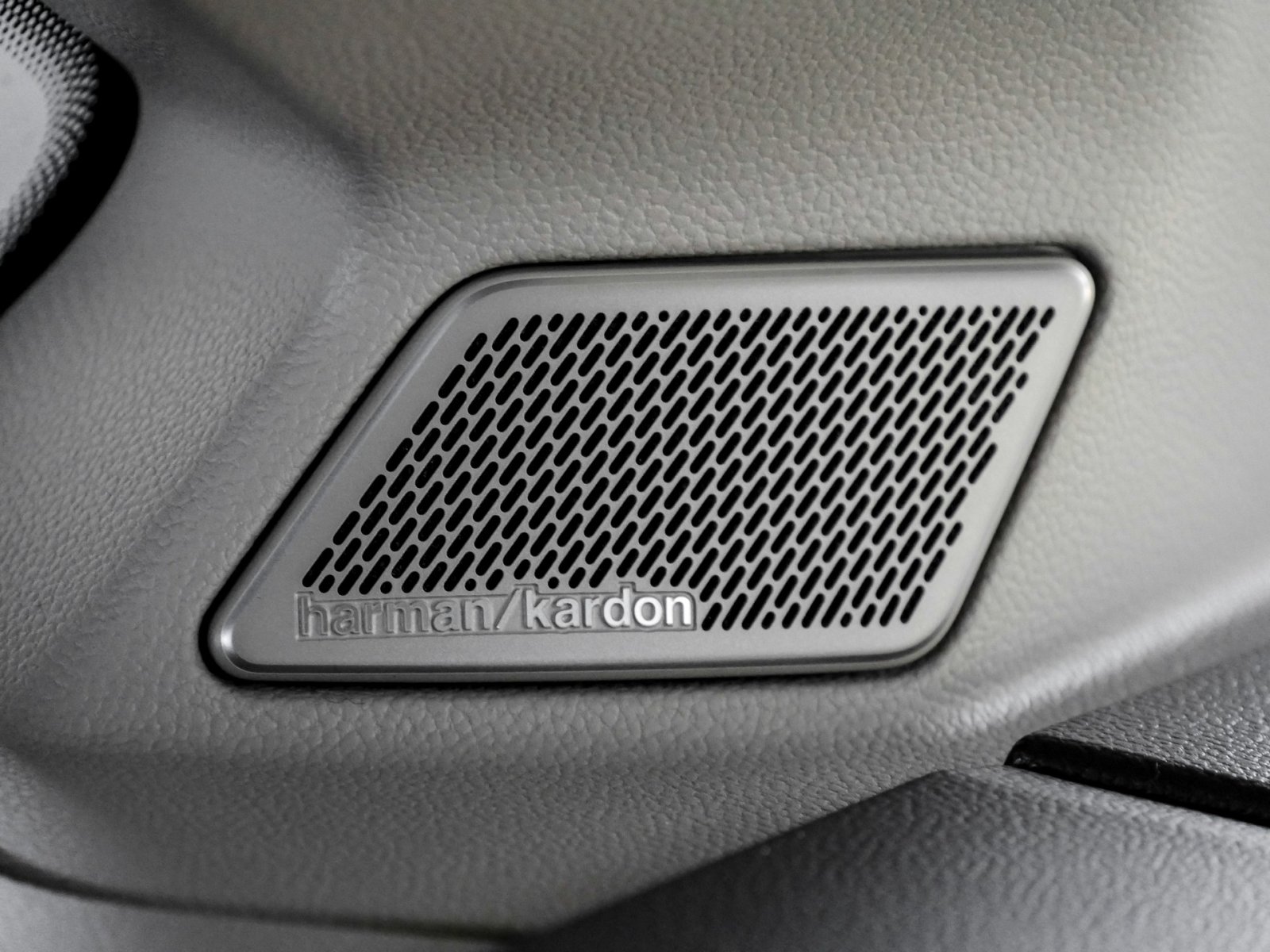 Volkswagen T7 Multivan ENERGY