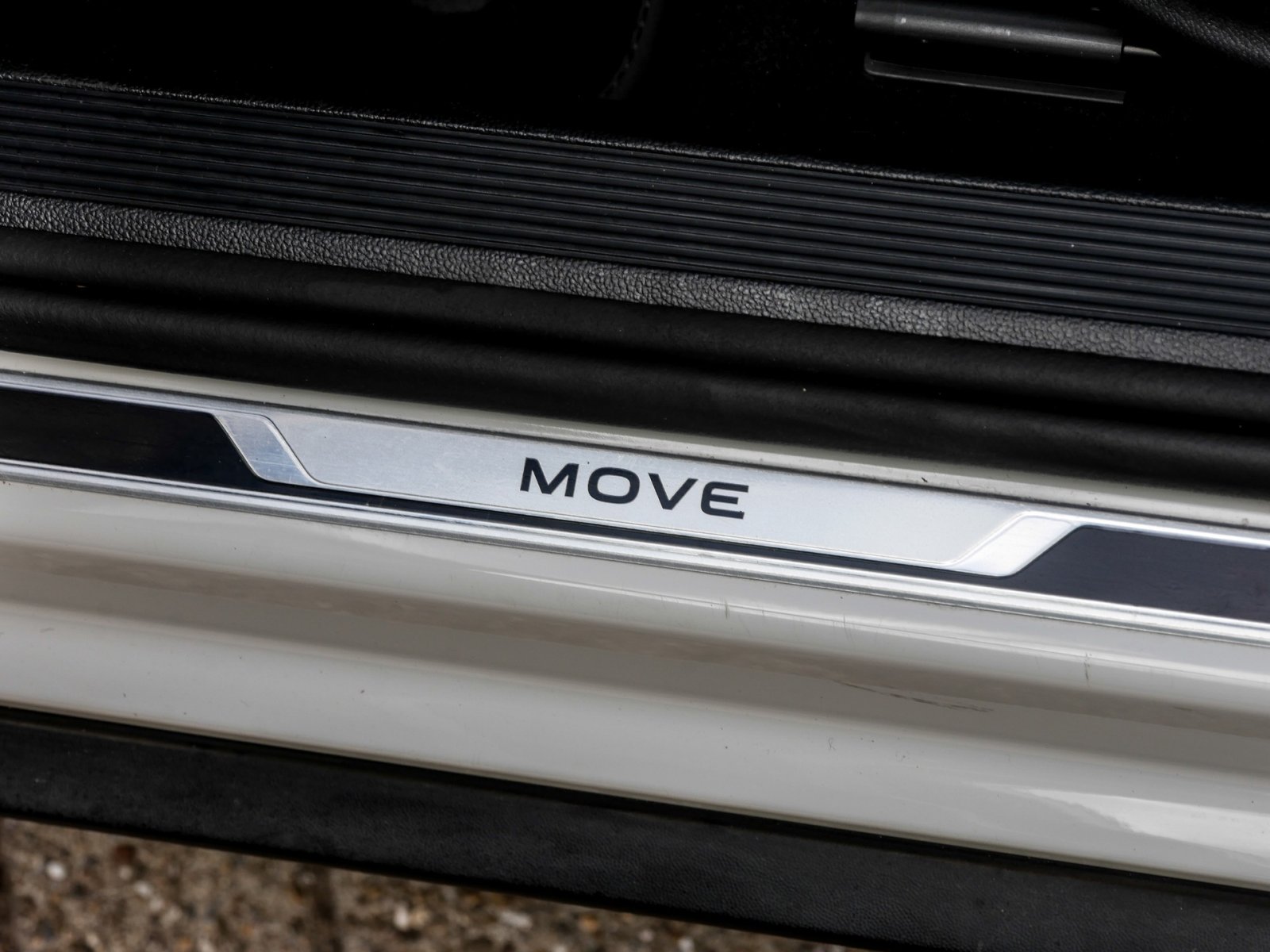 Volkswagen T-Roc MOVE 1.5