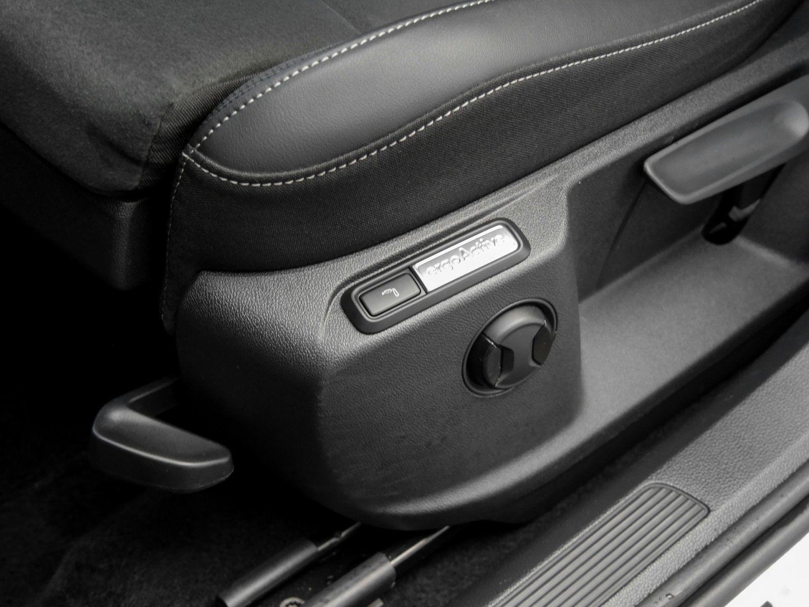 Volkswagen T-Roc R-Line 1.5