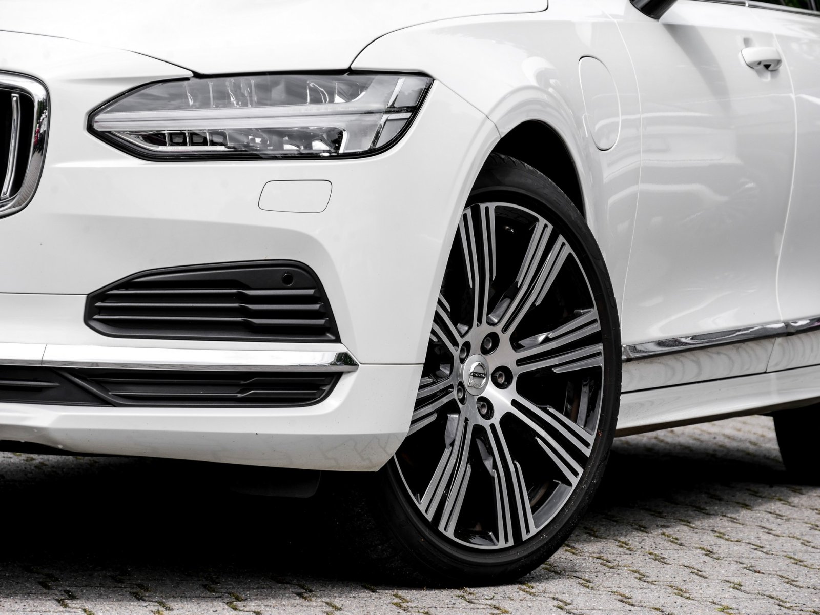 Volvo V90 Inscription Expression
