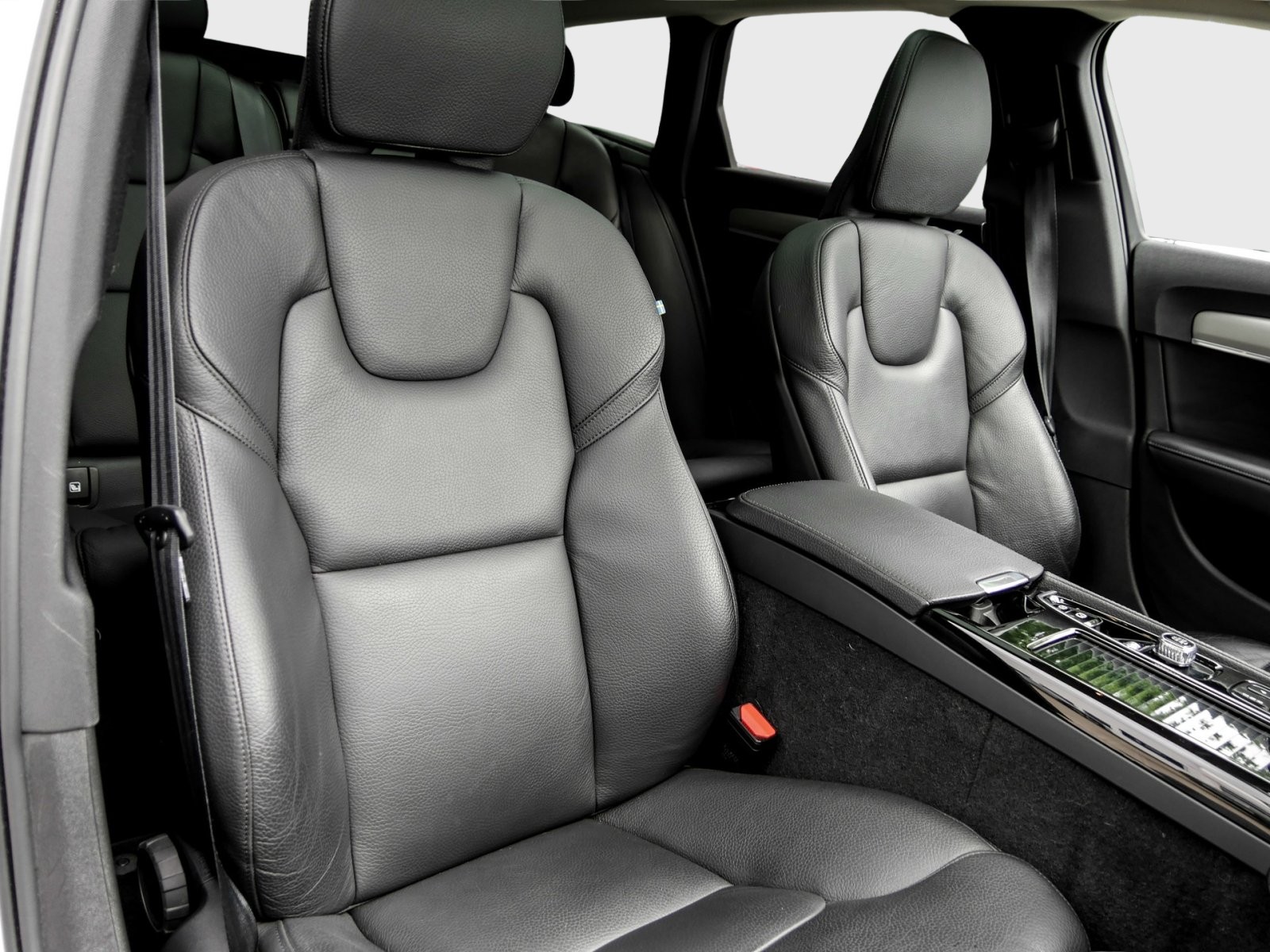 Volvo V90 Inscription Expression