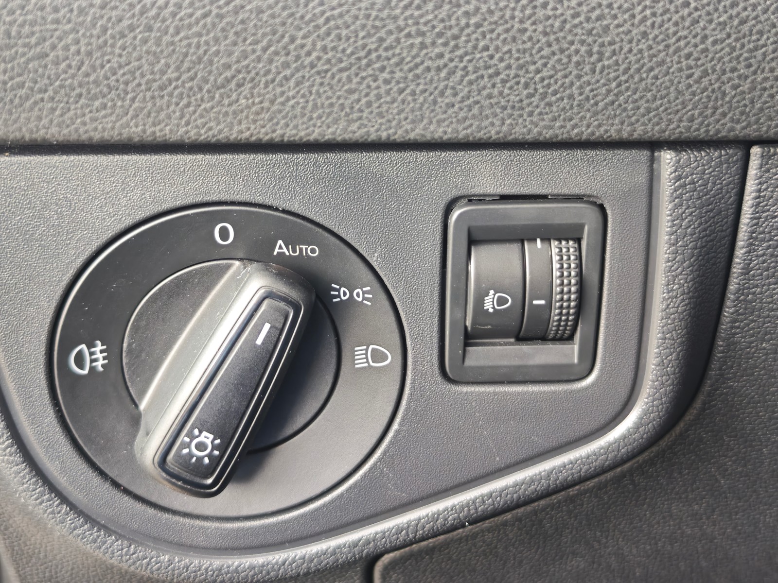 Volkswagen Polo Life 1.0