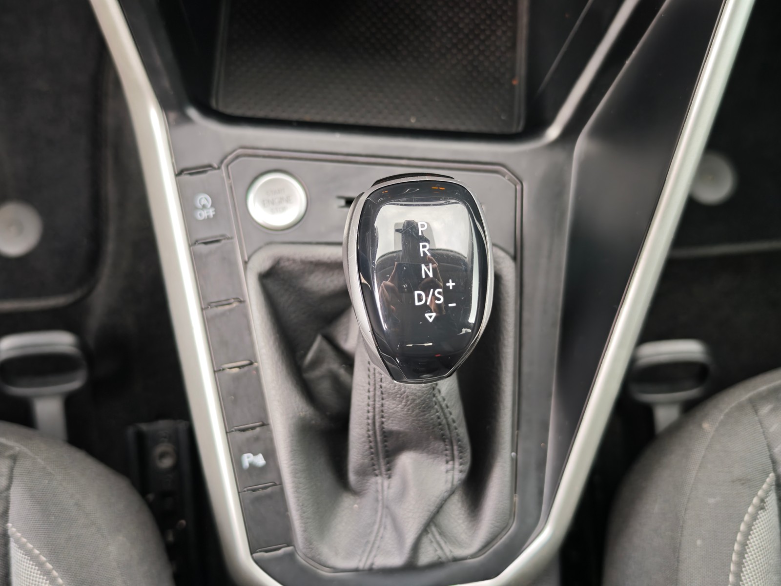 Volkswagen Polo Life 1.0