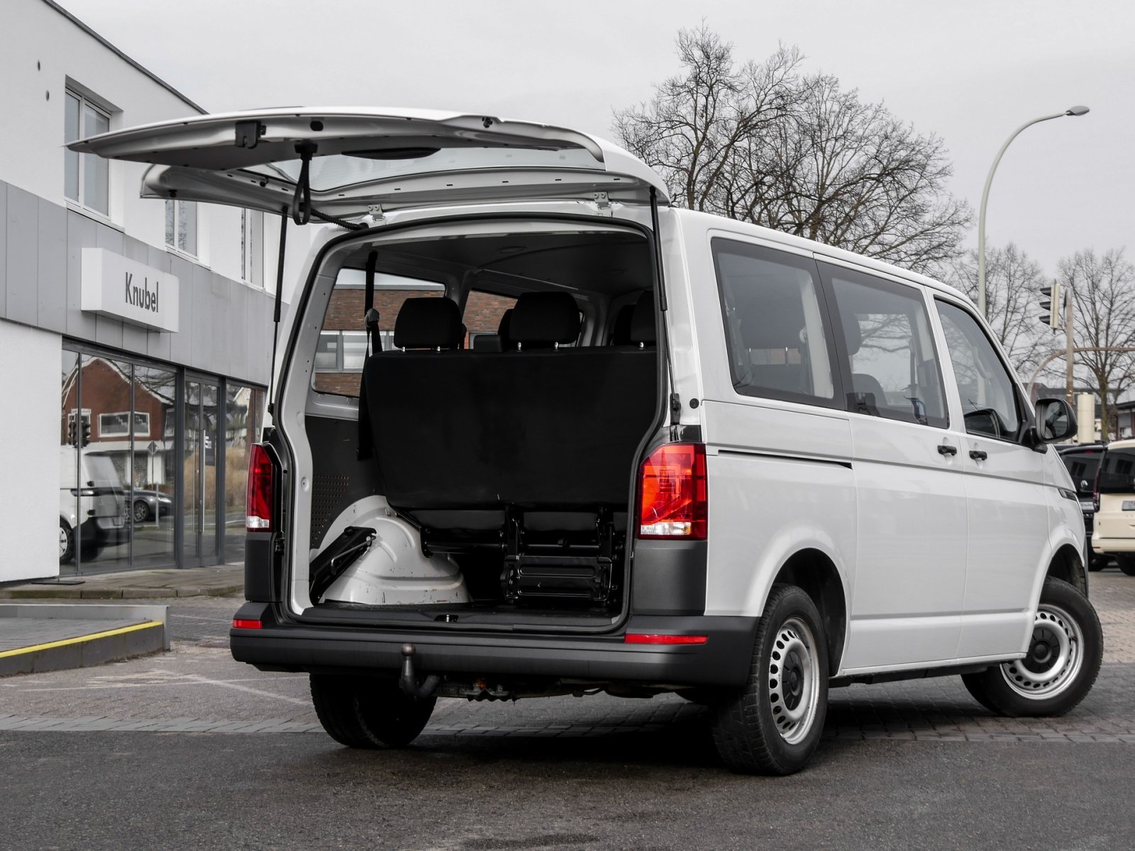 Volkswagen T6 Kombi 6.1