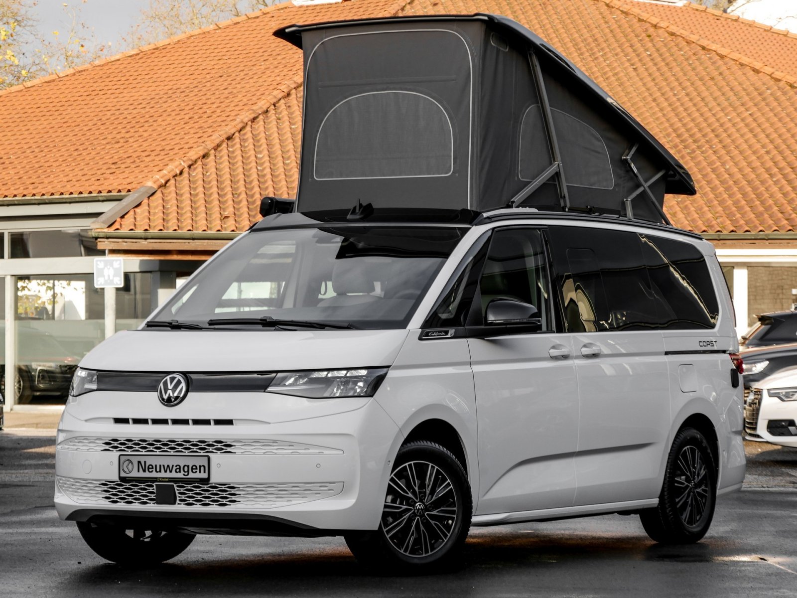 Volkswagen T7 California Coast