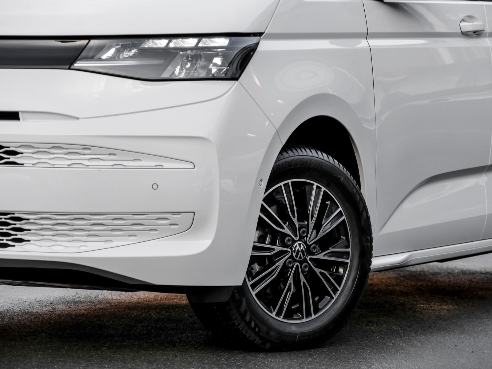 Volkswagen T7 California Coast