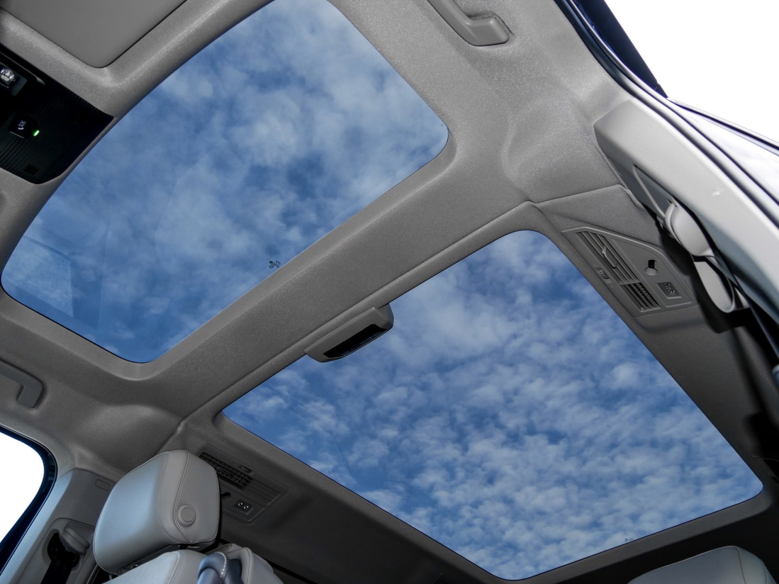 Volkswagen T7 Multivan Style