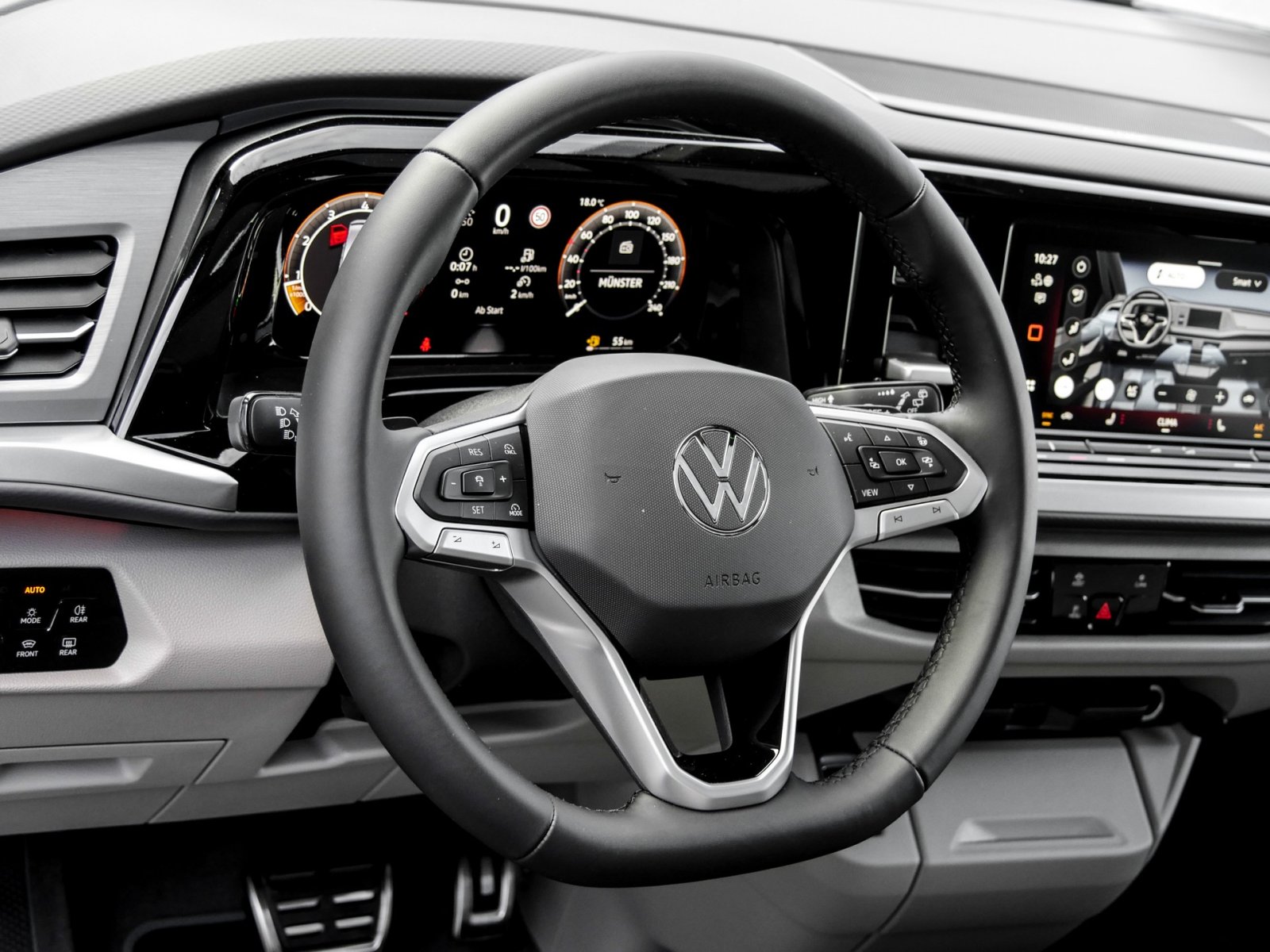 Volkswagen T7 Multivan Style