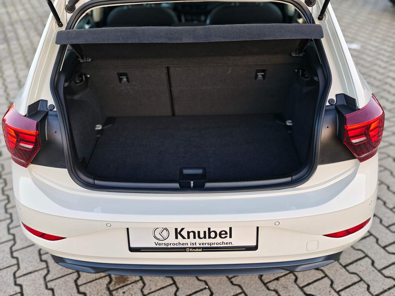 Volkswagen Polo Life 1.0