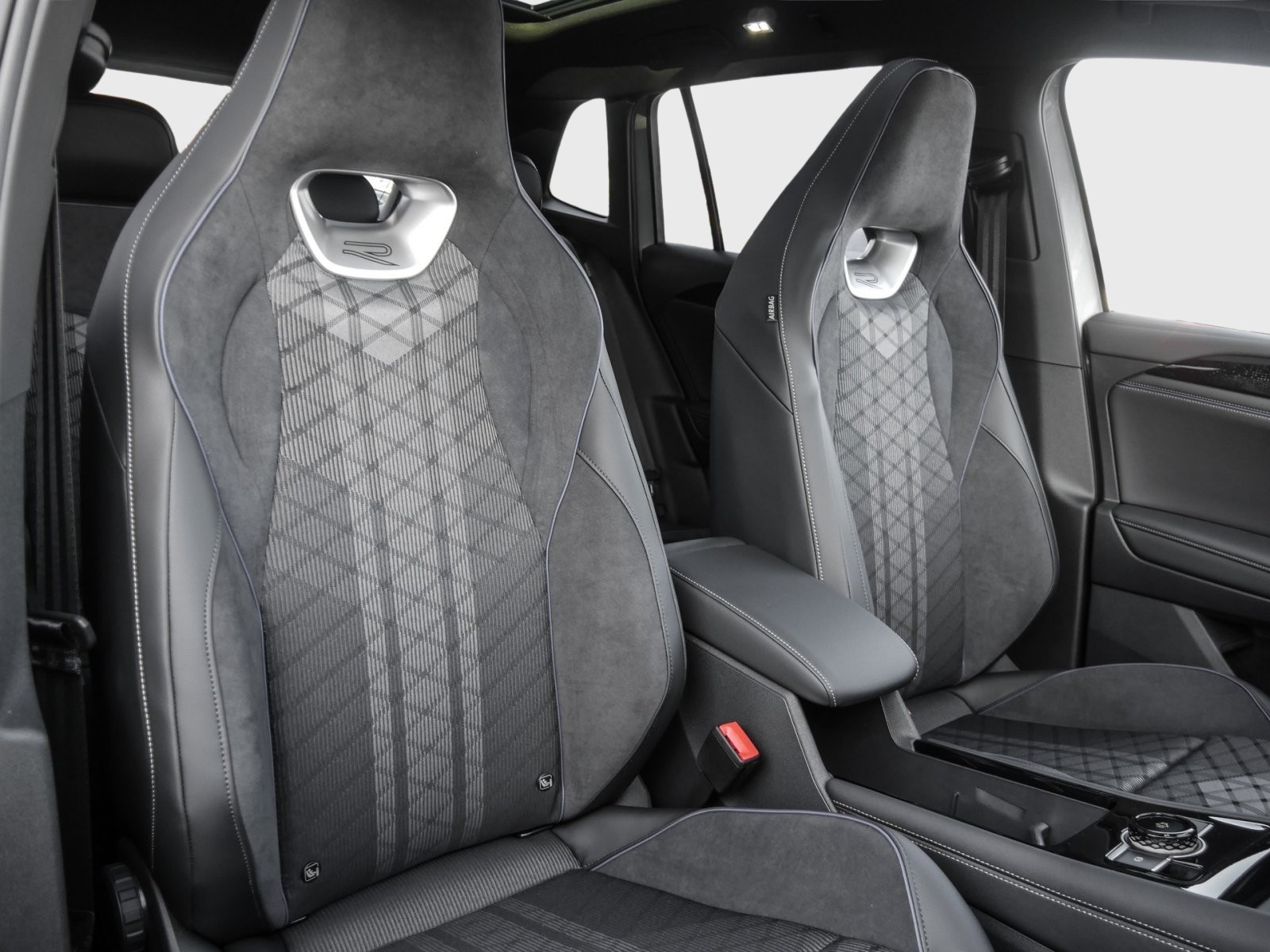 Volkswagen Tiguan R-Line 2.0