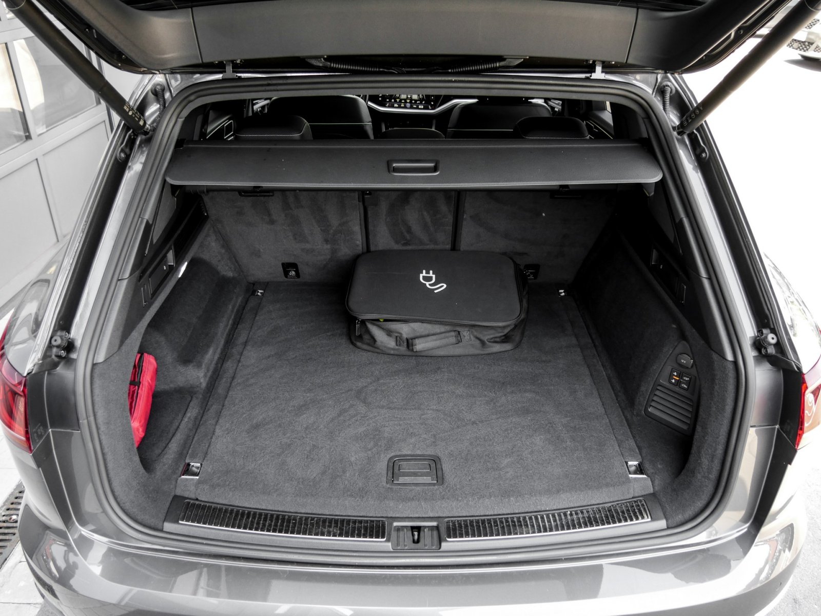 Volkswagen Touareg Elegance eHybrid