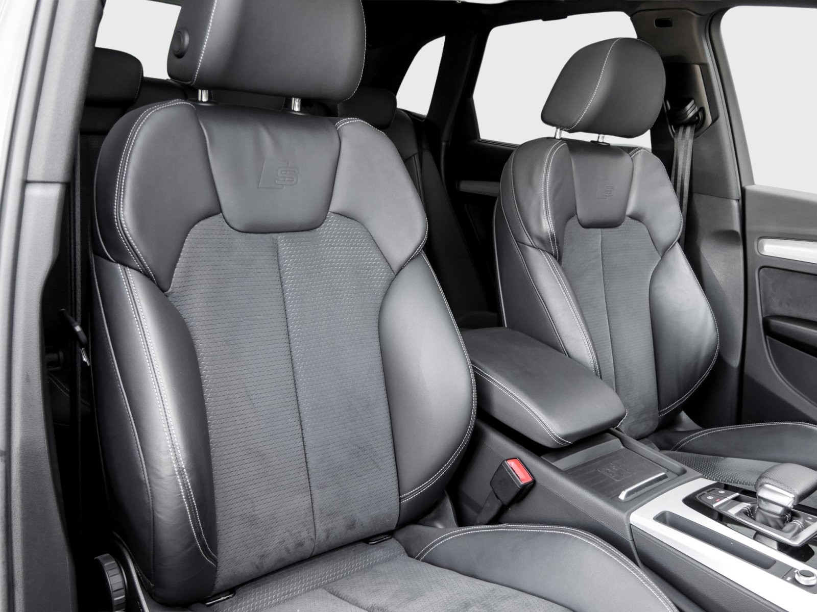 Audi Q5 S line