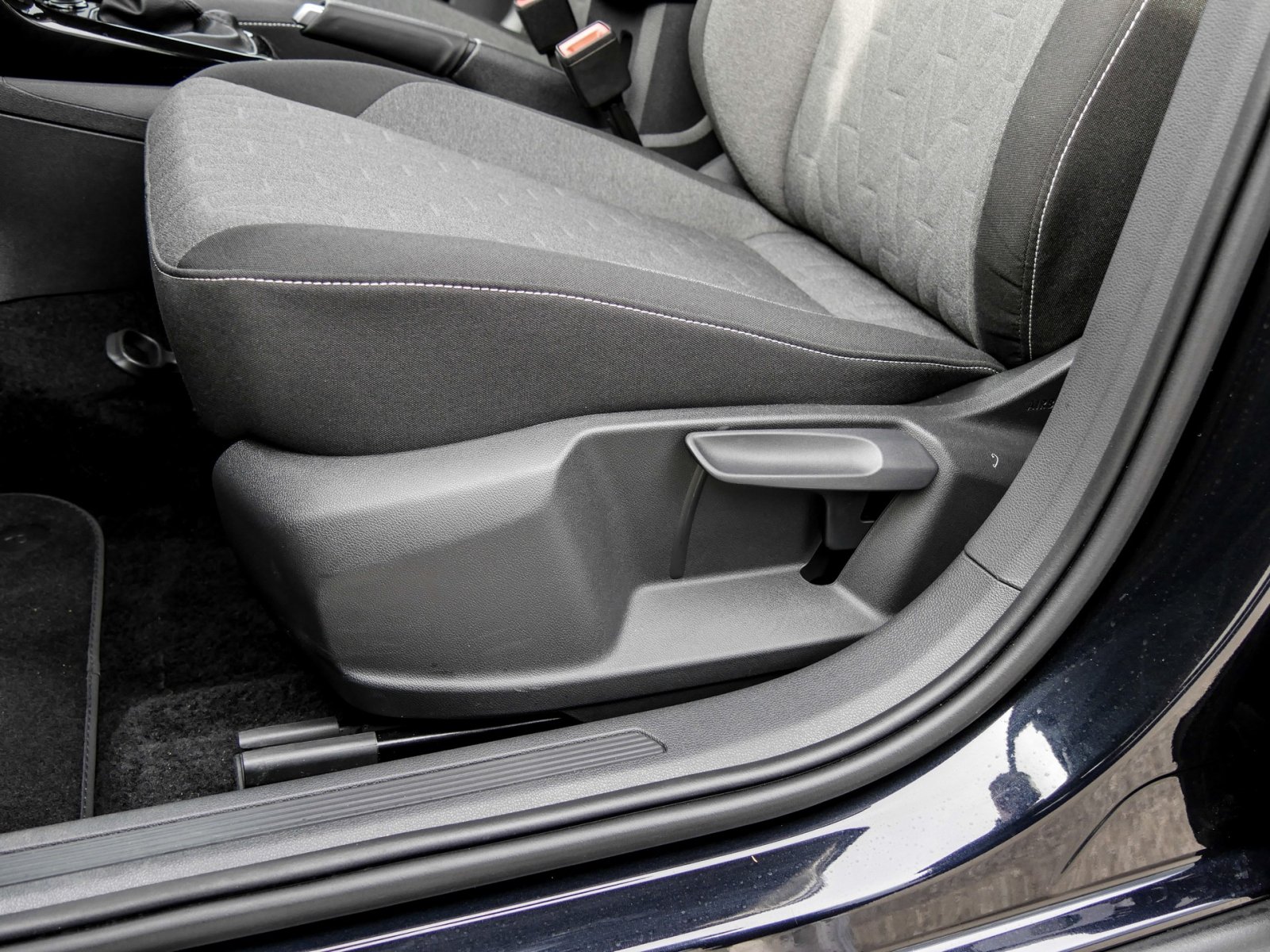 Volkswagen T-Cross Life 1.0