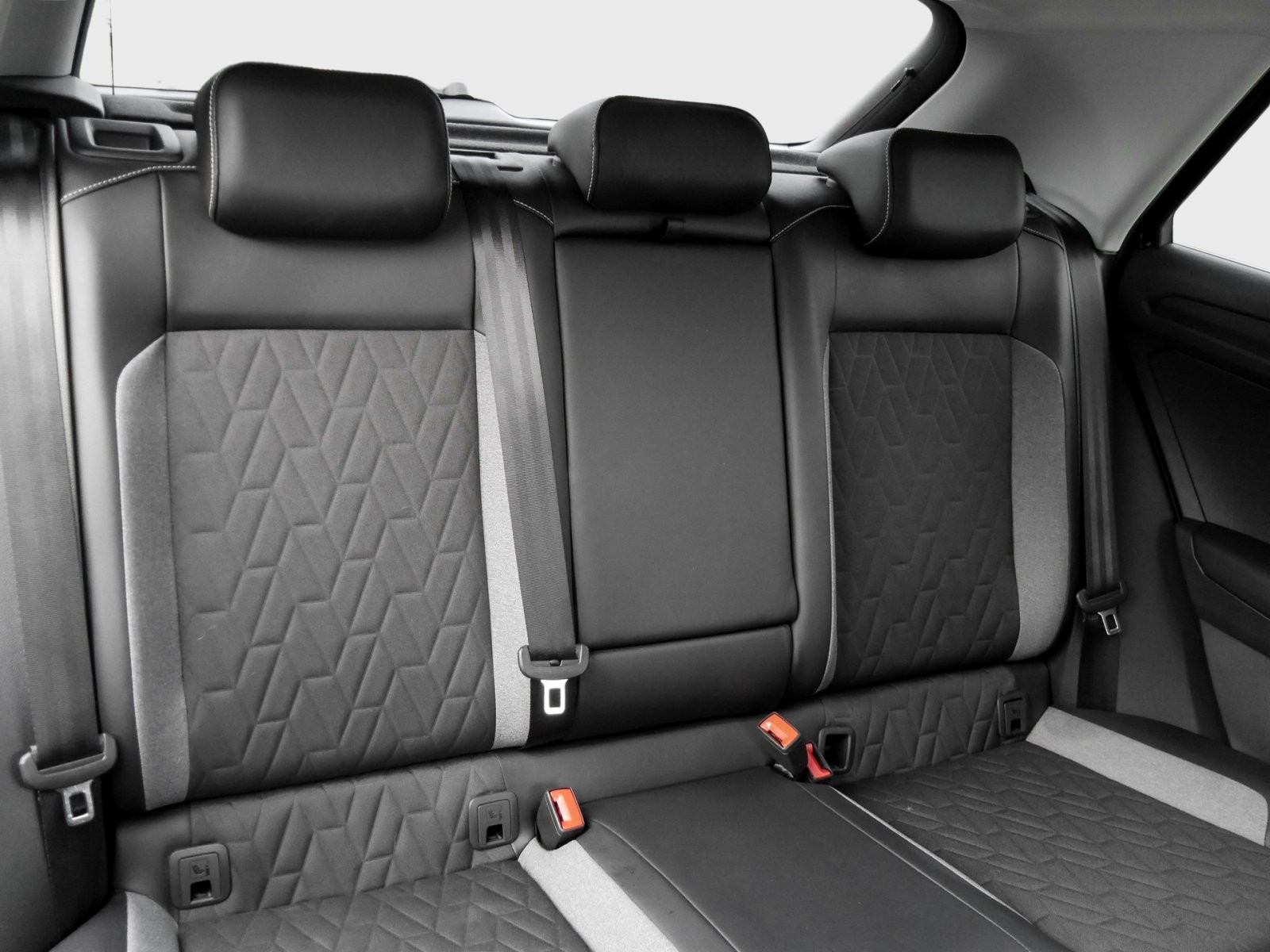 Volkswagen T-Roc GOAL 1.5