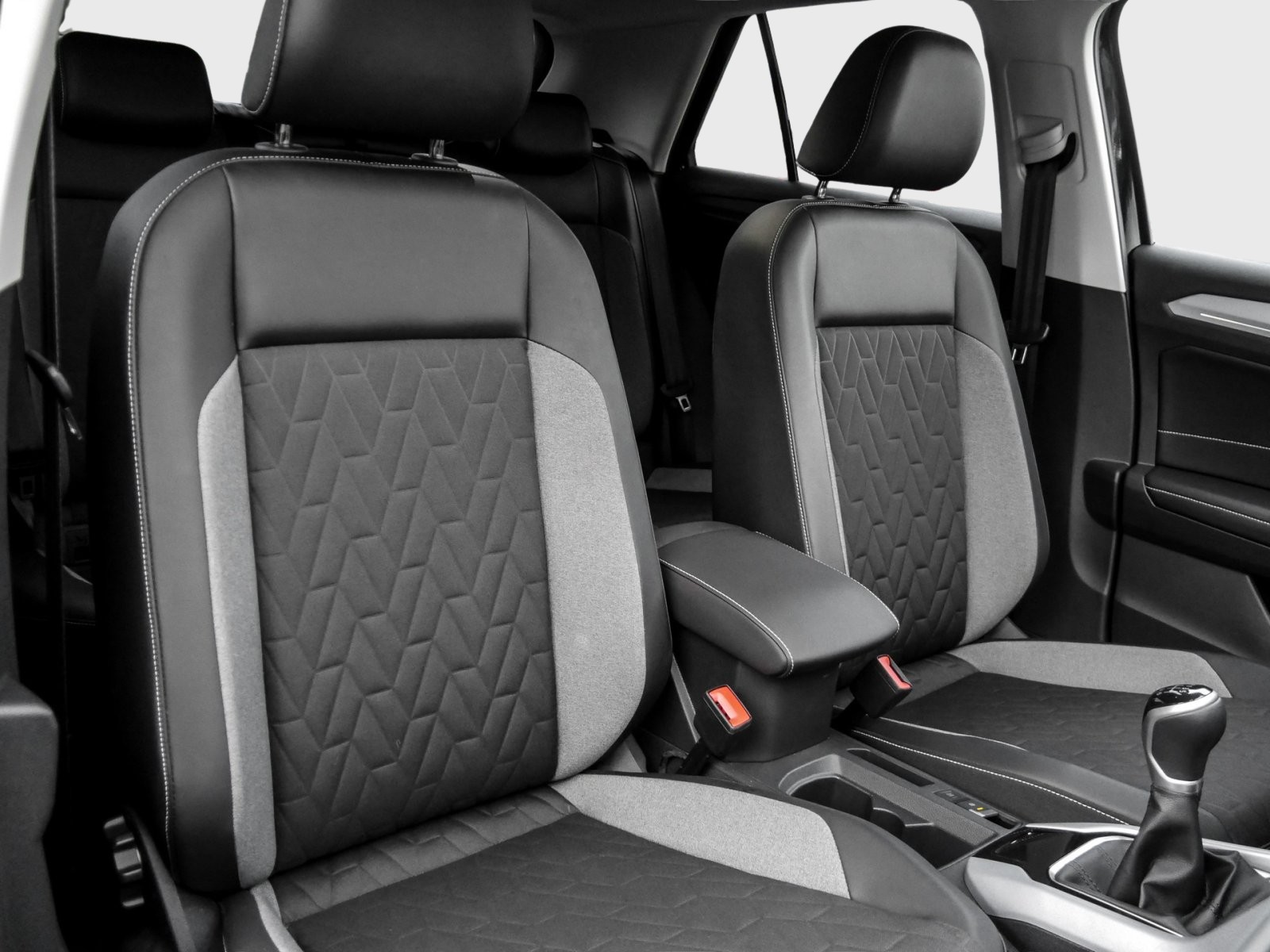 Volkswagen T-Roc GOAL 1.5