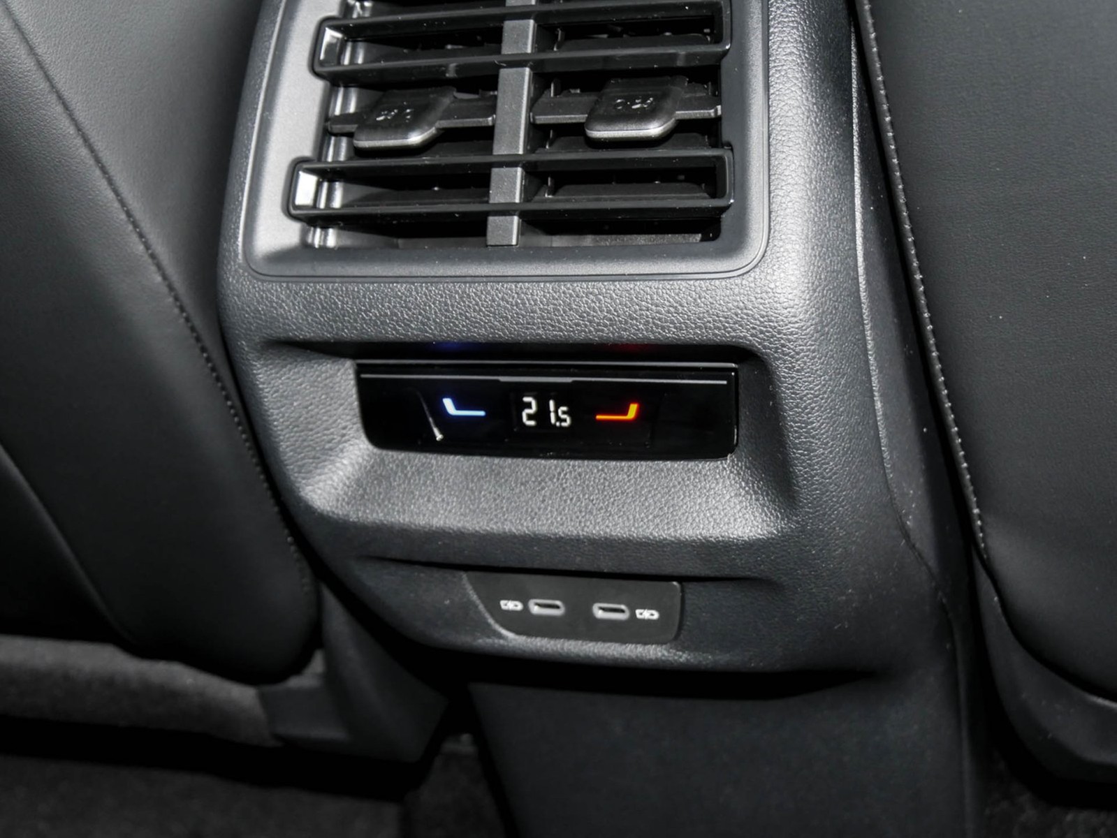 Volkswagen Tiguan R-Line eHybrid