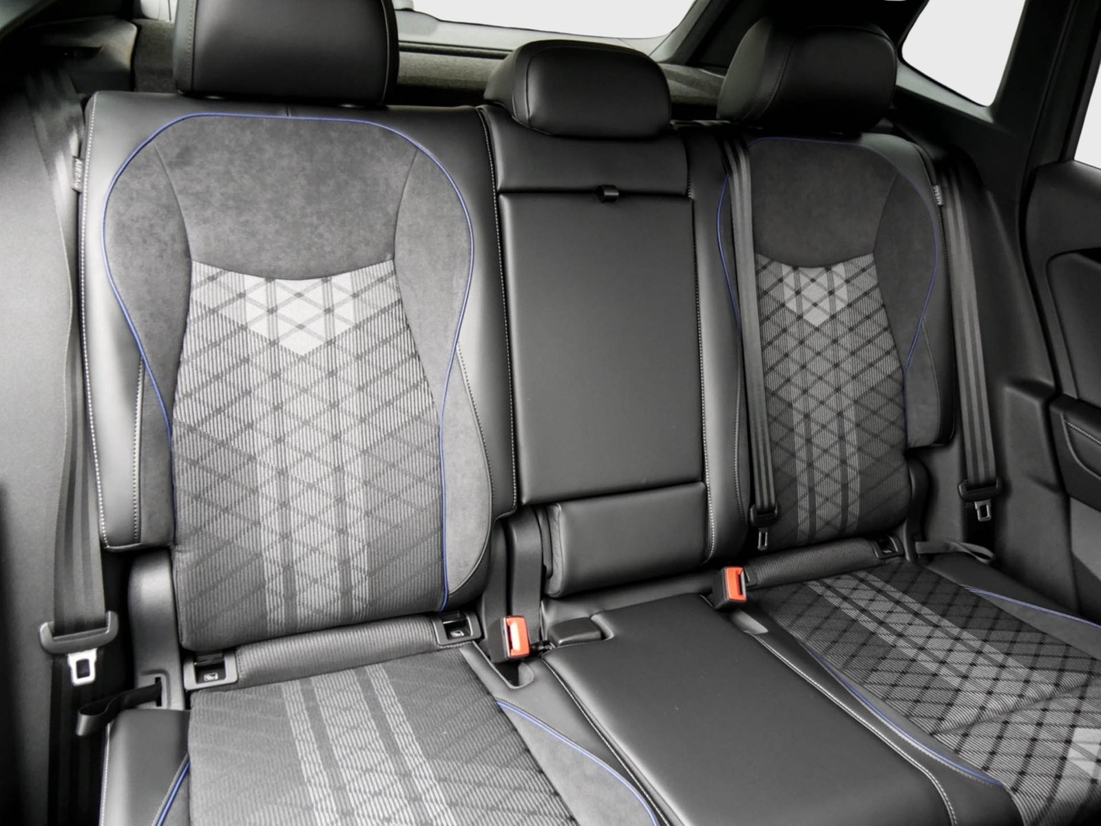 Volkswagen Tiguan R-Line eHybrid