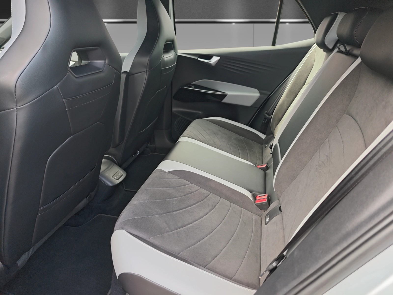 Volkswagen ID.3 Pro LED*Nav*HuD*Massage*Kamera*