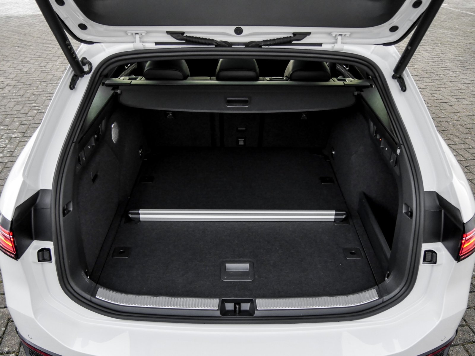 Volkswagen Passat Variant R-Line