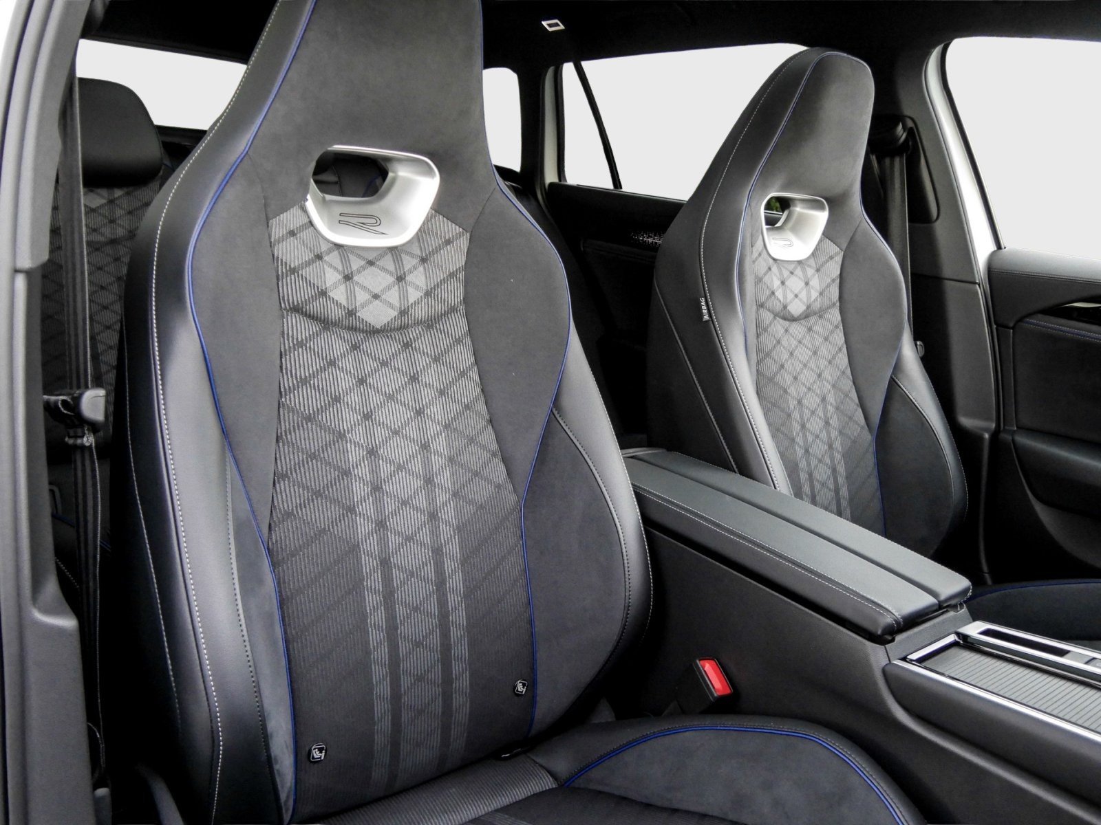 Volkswagen Passat Variant R-Line