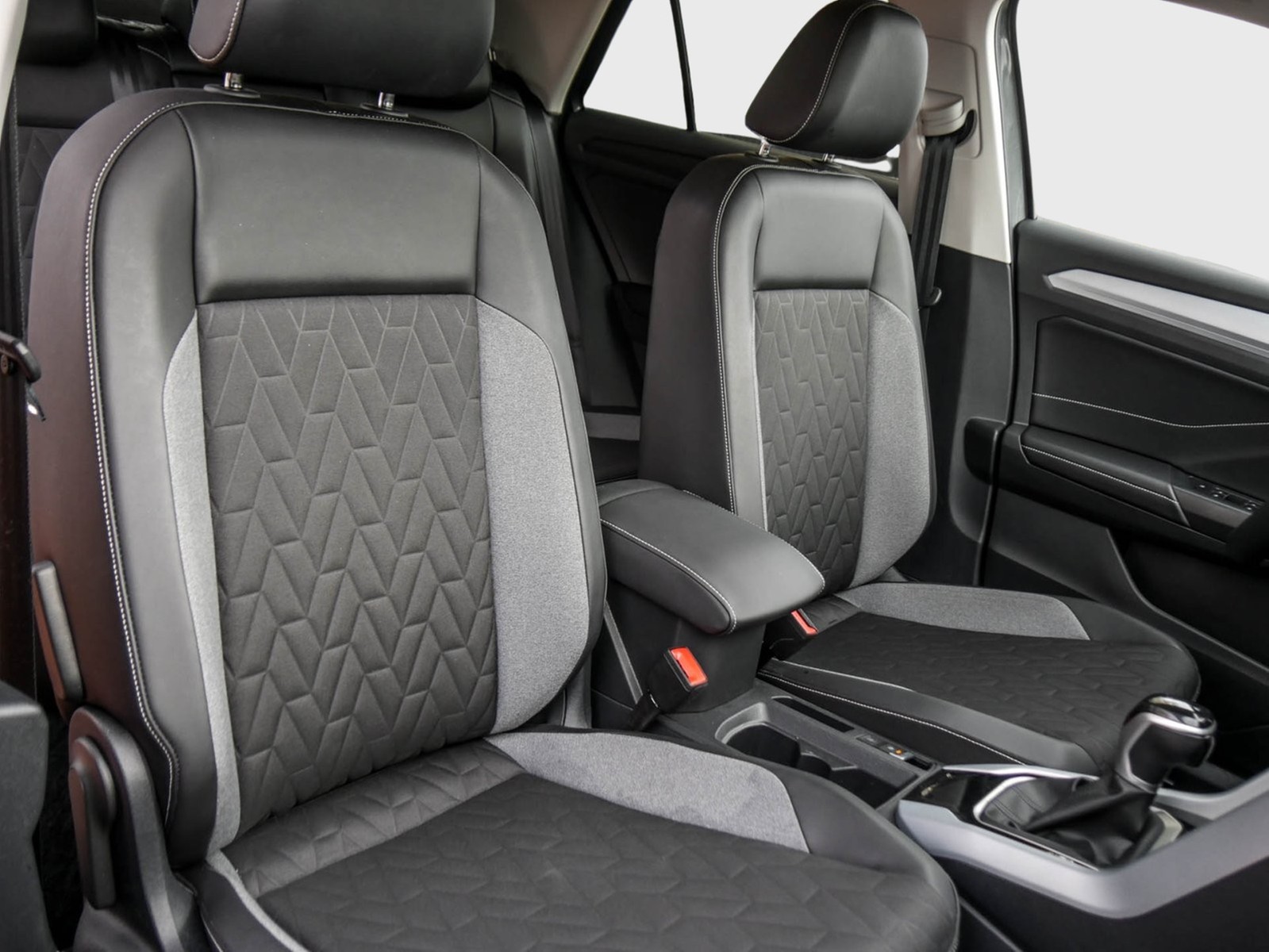 Volkswagen T-Roc GOAL 2.0