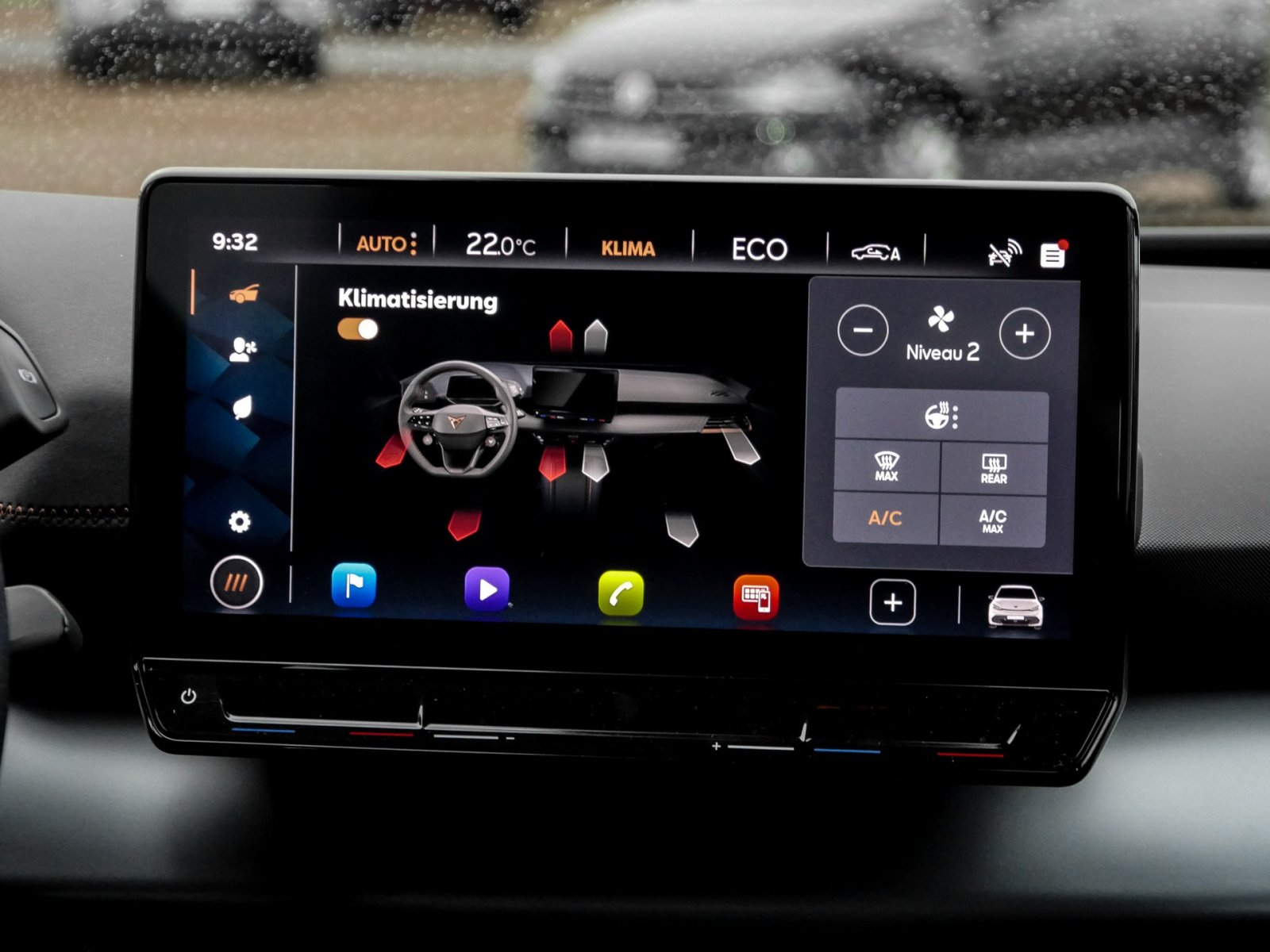 Cupra Born LED App-Connect