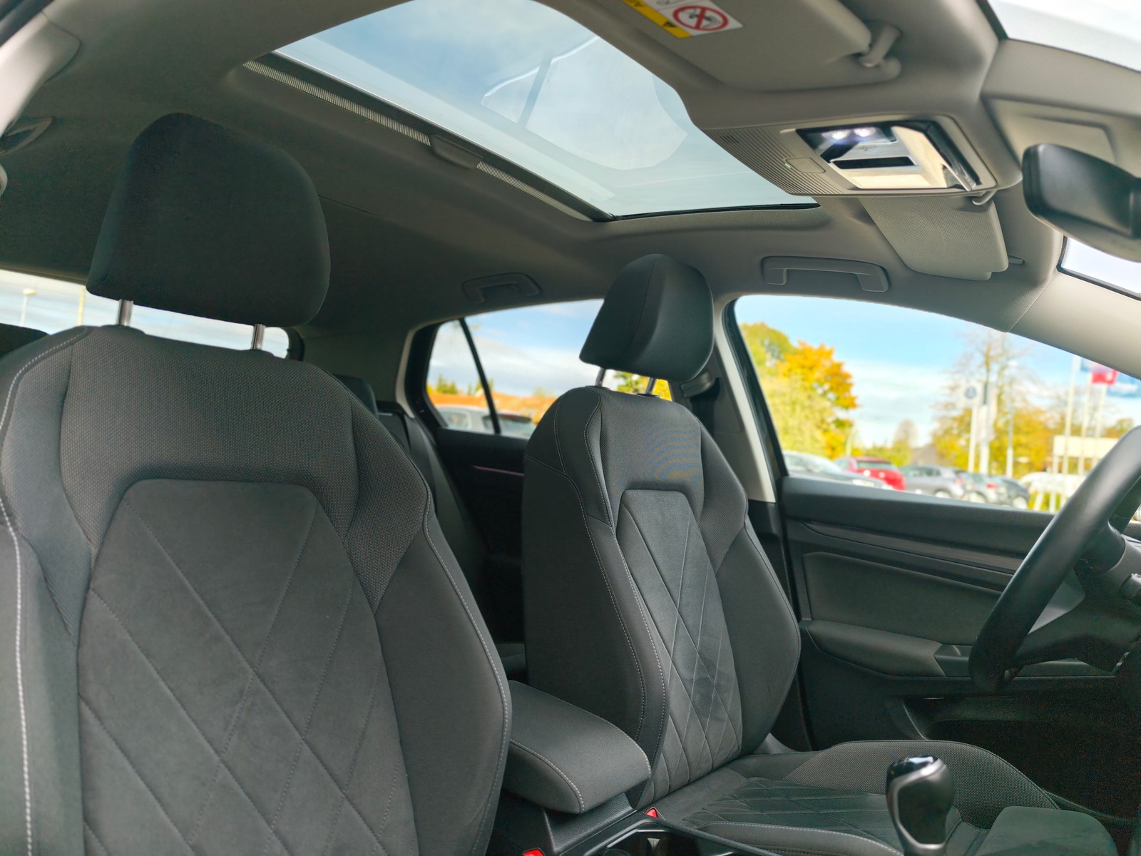 Volkswagen Golf VIII Style